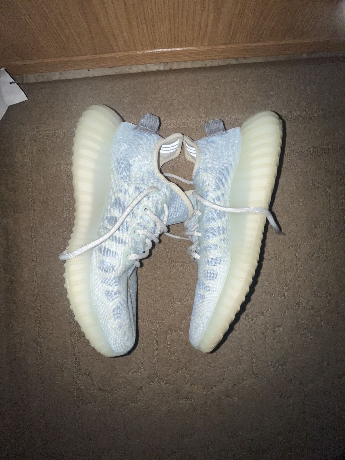 Yeezy Yeezy 350 mono ice Size US 9 / EU 42 - 3 Thumbnail
