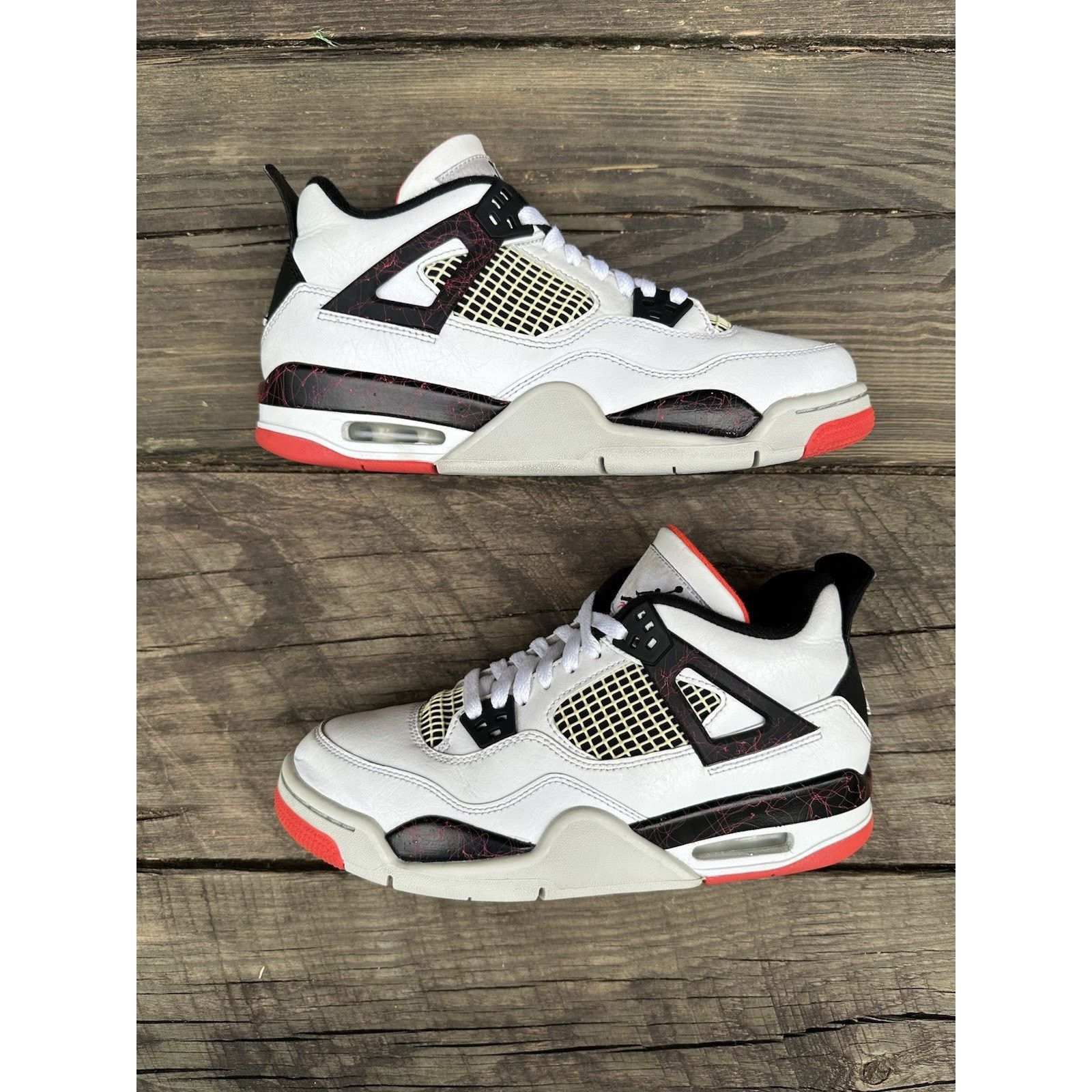 Jordan Brand Jordan 4 Retro Pale Citron GS - Size 7y Size US 7 / EU 40 - 2 Thumbnail