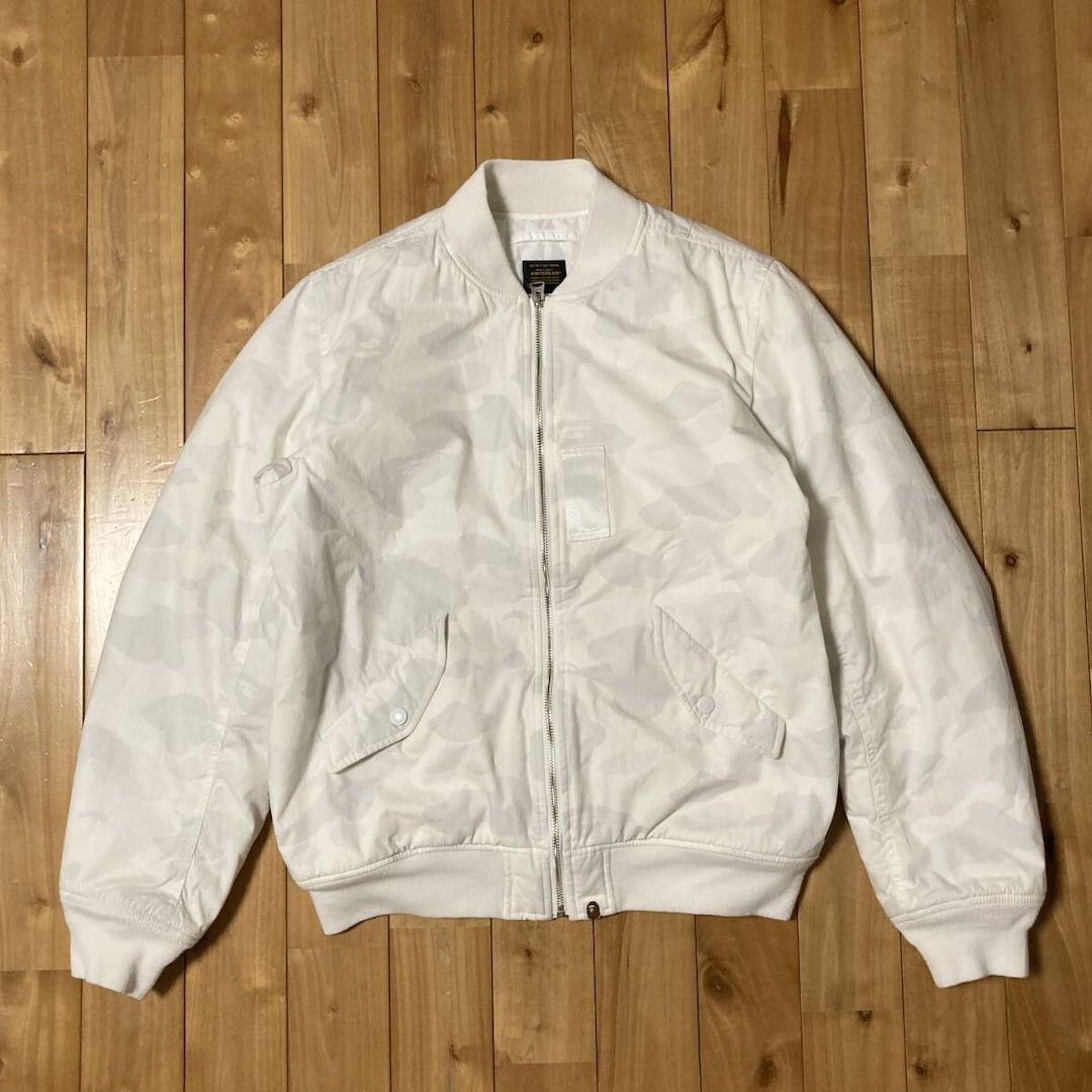 Bape 💫Glow in the dark💫 BAPE City Camo MA-1 bomber jacket APE Size US M / EU 48-50 / 2 - 2 Thumbnail