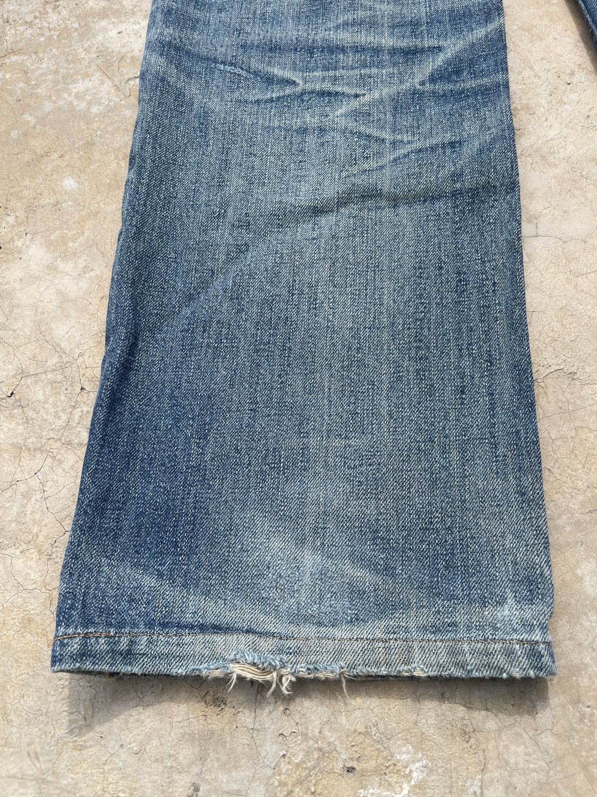 Levi's Levi’s 502 Made in Japan Dark Wash Distressed Thrashed Denim Size US 31 - 12 Thumbnail