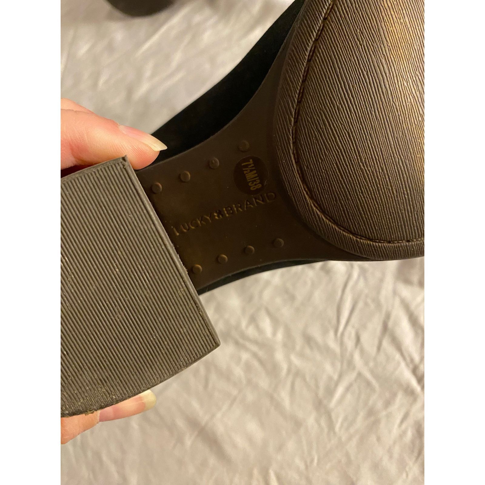 Lucky Brand Western Block Heel Suede Booties Black Lucky Brand Size 7.5 Size US 7.5 / IT 37.5 - 6 Thumbnail