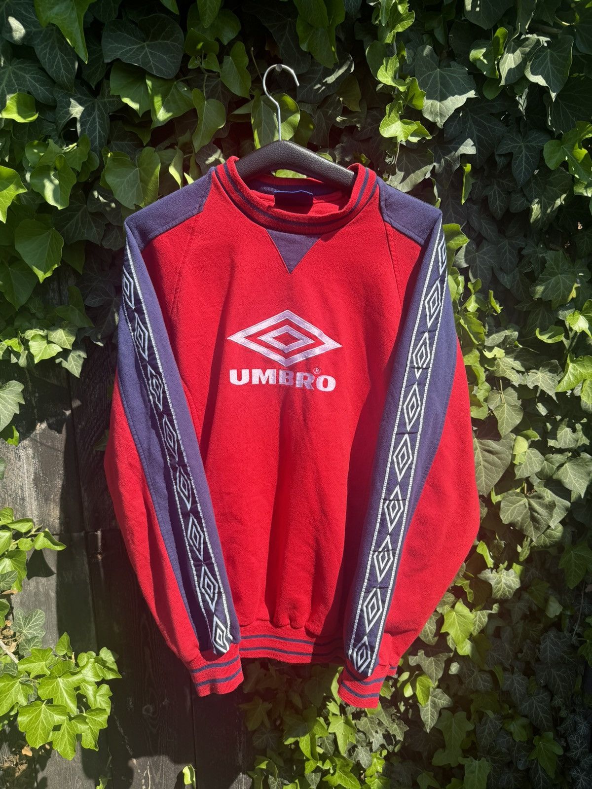 Umbro Vintage Umbro Sweater Size US L / EU 52-54 / 3 - 1 Thumbnail