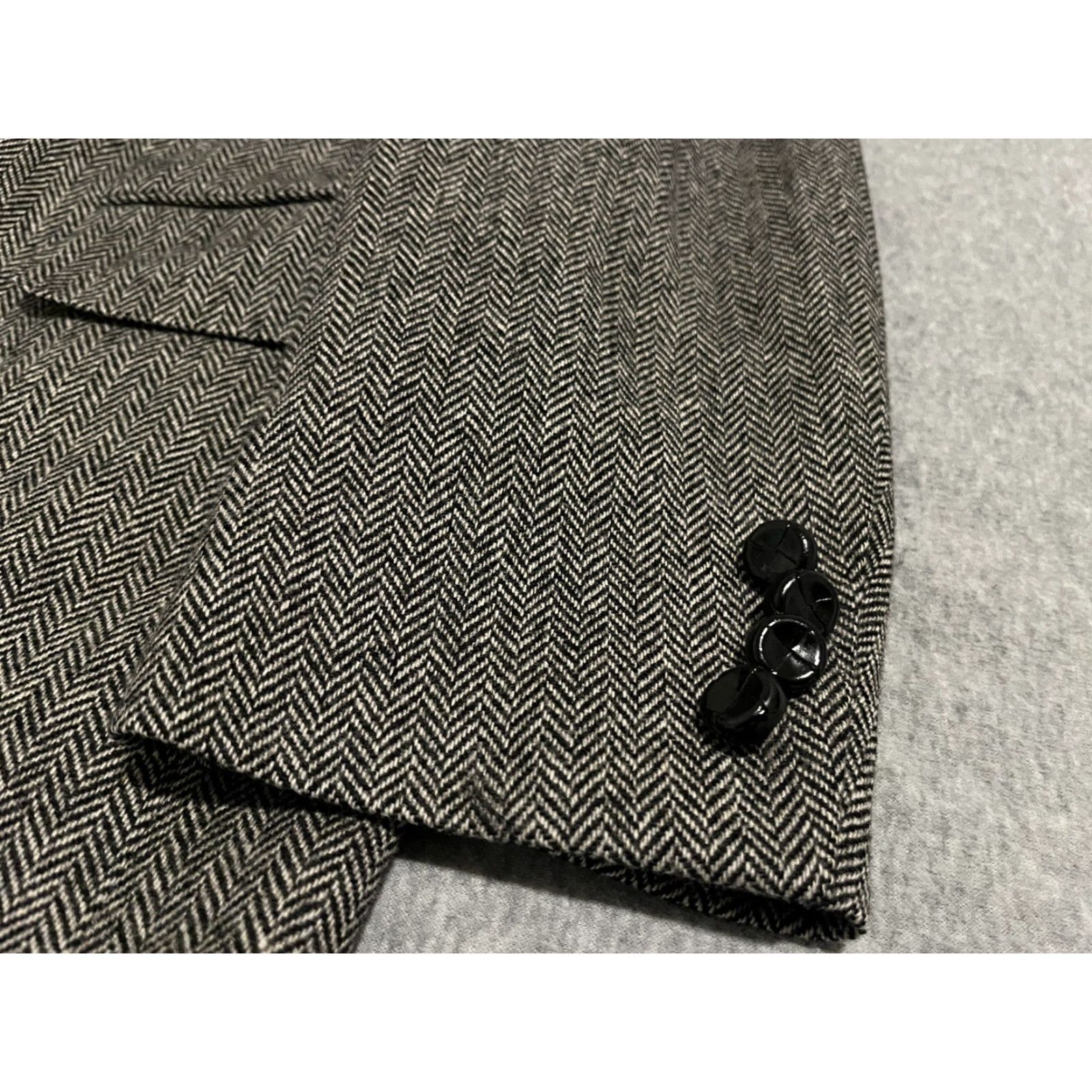 Brooks Brothers Brooks Brothers 1818 Madison Lambswool Gray Jacket Blazer Sport Coat Mens 40L Blazer, Wool, 3 Button, Herringbone, Long, Gray, 40, Mens Size 40R - 5 Thumbnail