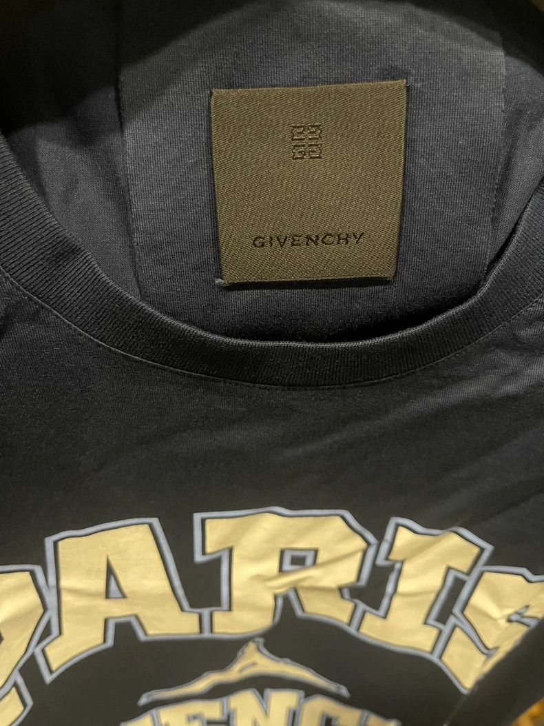 Givenchy Givenchy Paris limited oversize letter print short-sleeve Size US XS / EU 42 / 0 - 3 Thumbnail