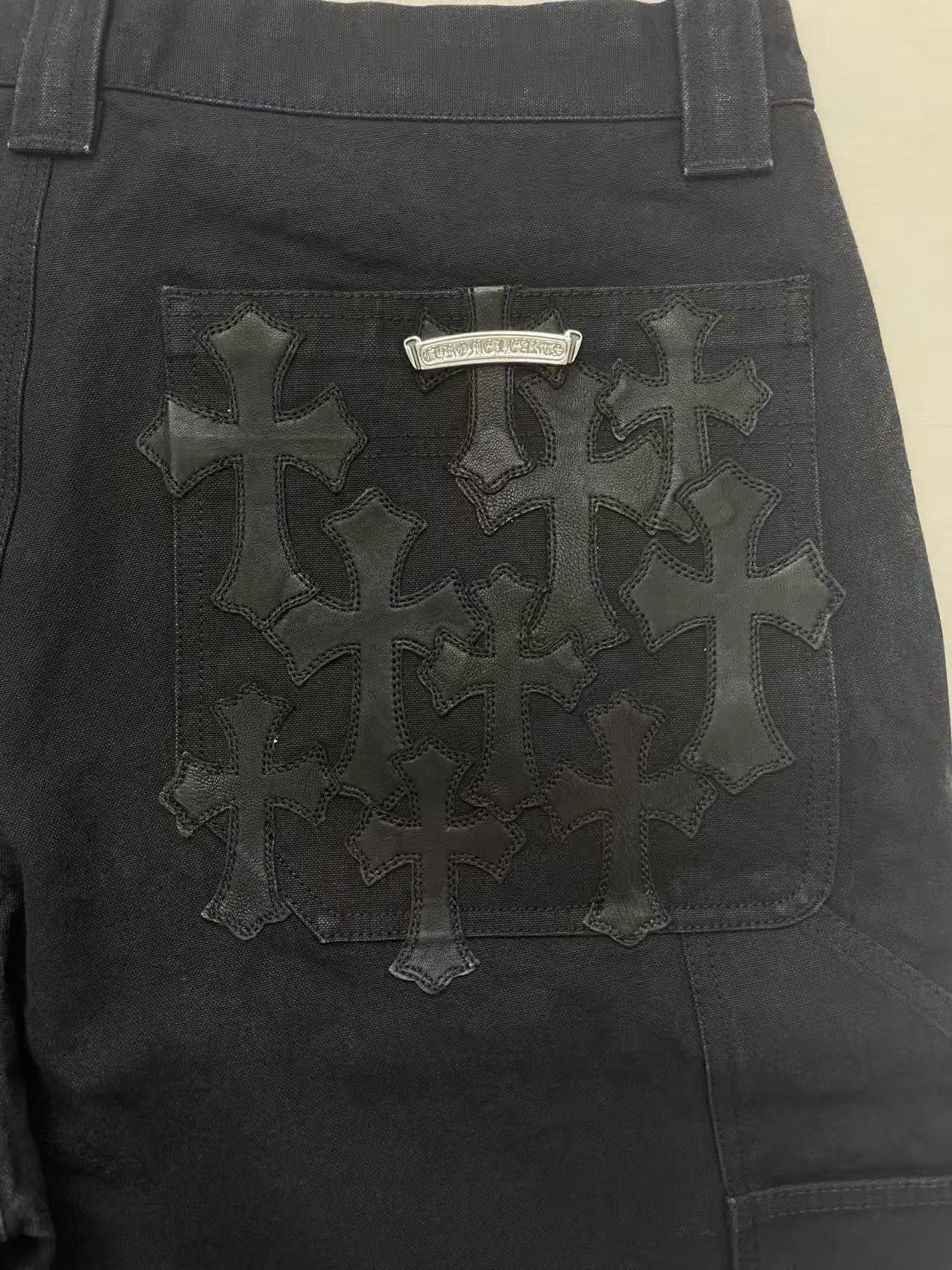 Chrome Hearts Chrome Hearts Black Cross Leather Patch Silver Button Shorts Size US 34 / EU 50 - 9 Thumbnail