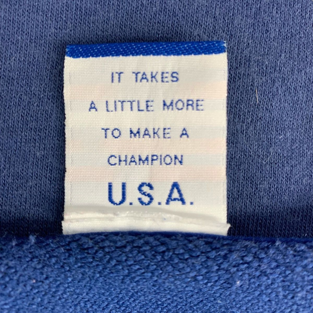 Champion Vintage Champions Athletic Apparel Made in usa short Size L / US 10 / IT 46 - 5 Thumbnail