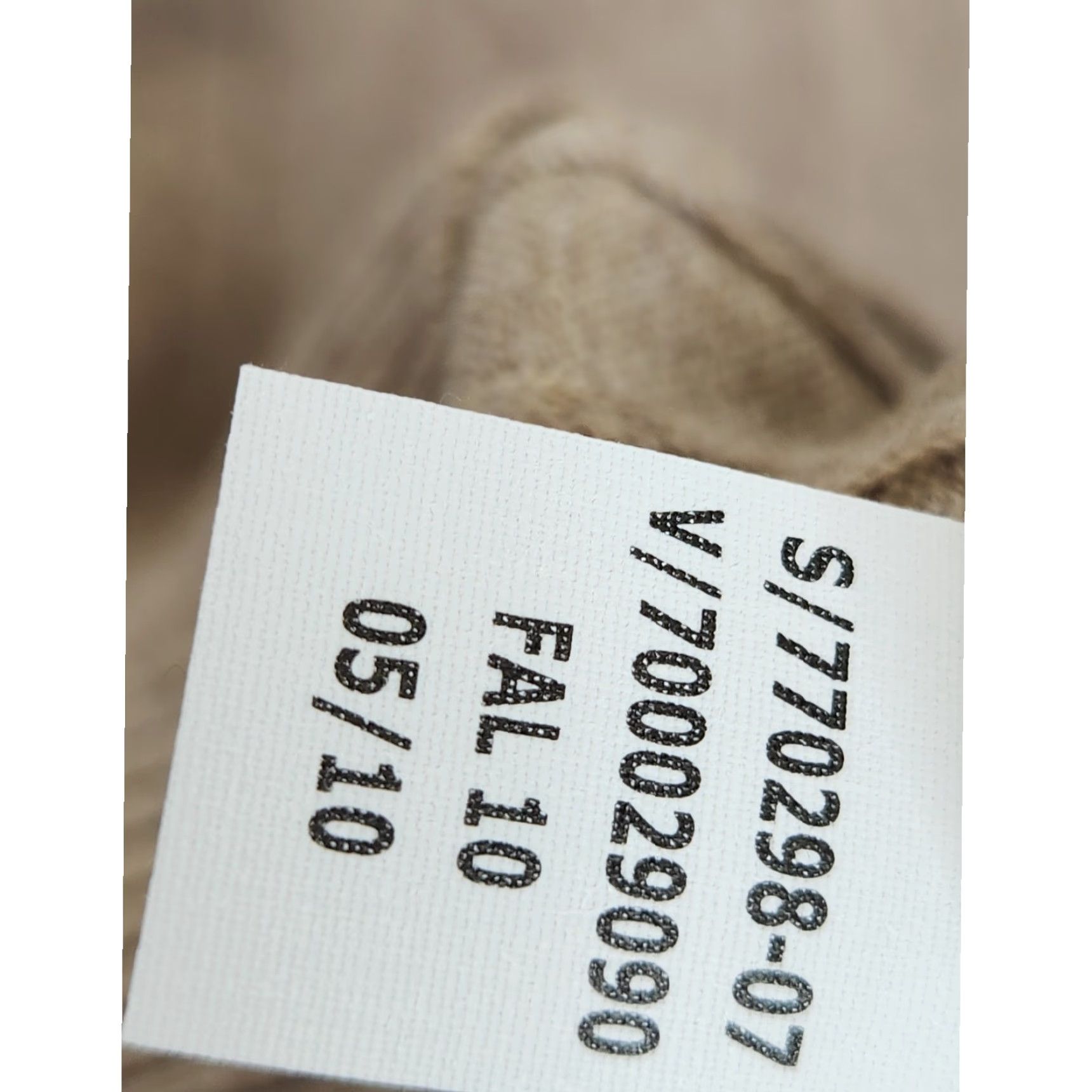 Old Navy VINTAGE y2k Old Navy Sweater V-Neck Large Cable Knit Tan Brown Unisex Adults L Pullover Size L / US 10 / IT 46 - 6 Thumbnail