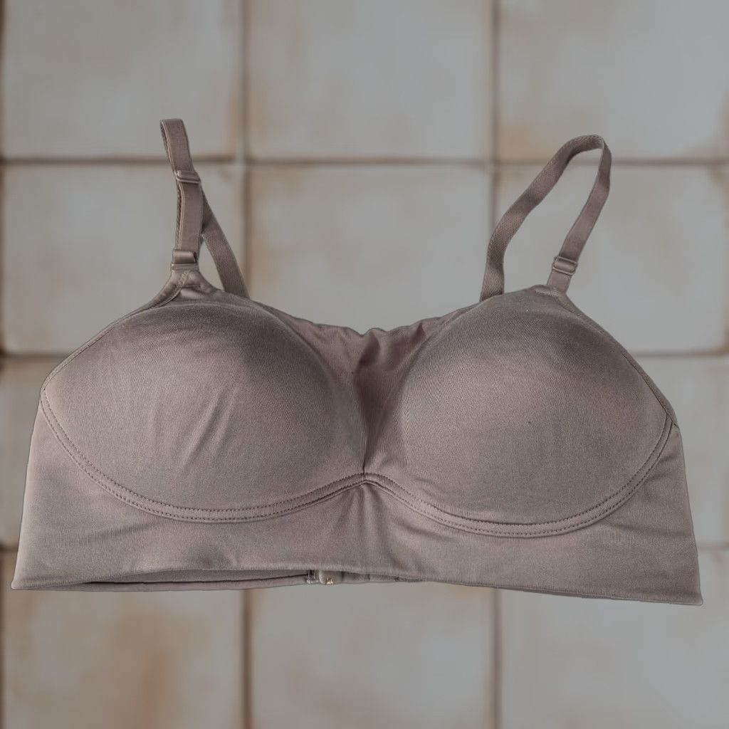 Vintage Warners Women Bra 36C Gray Bralette Wireless Lightly Lined Smooth in Grey