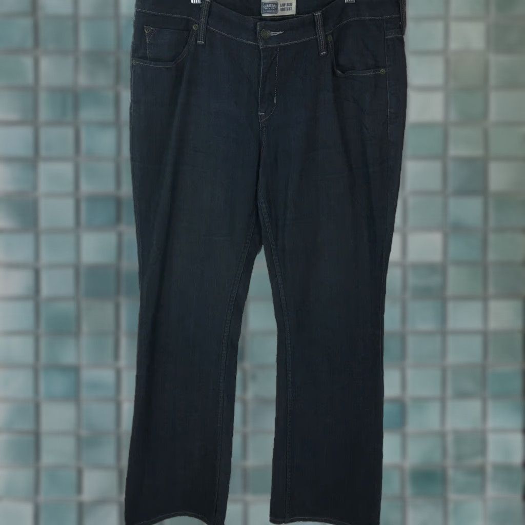 Levi's Levi's Signature Womens Low Rise Boot Cut Blue Denim Jeans Size 14 38X34 Size 36" / US 14 / IT 50 - 1 Thumbnail