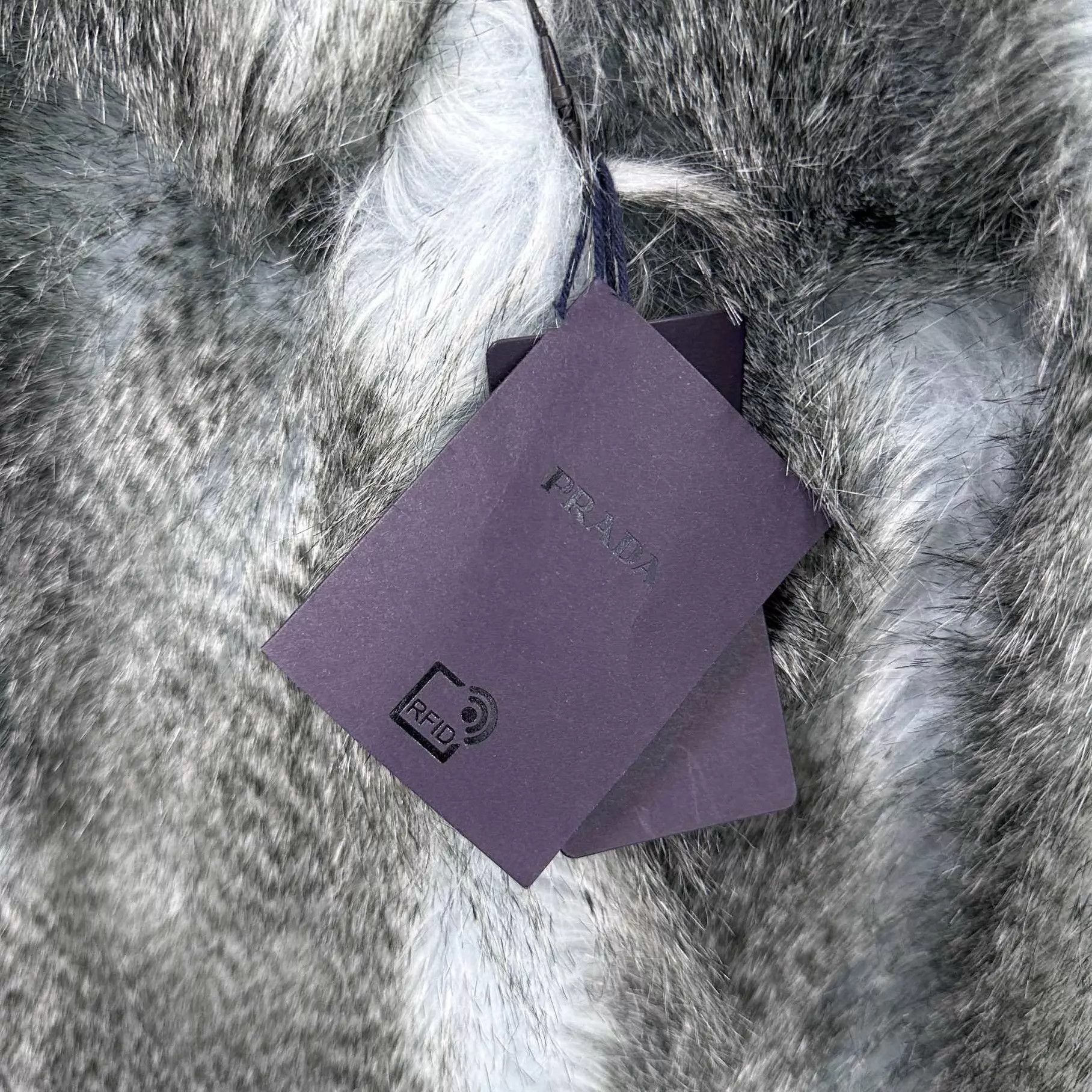 Prada PRADA Runway Silver Coin Button Fur Coat Size 38 Size XS / US 0-2 / IT 36-38 - 6 Thumbnail