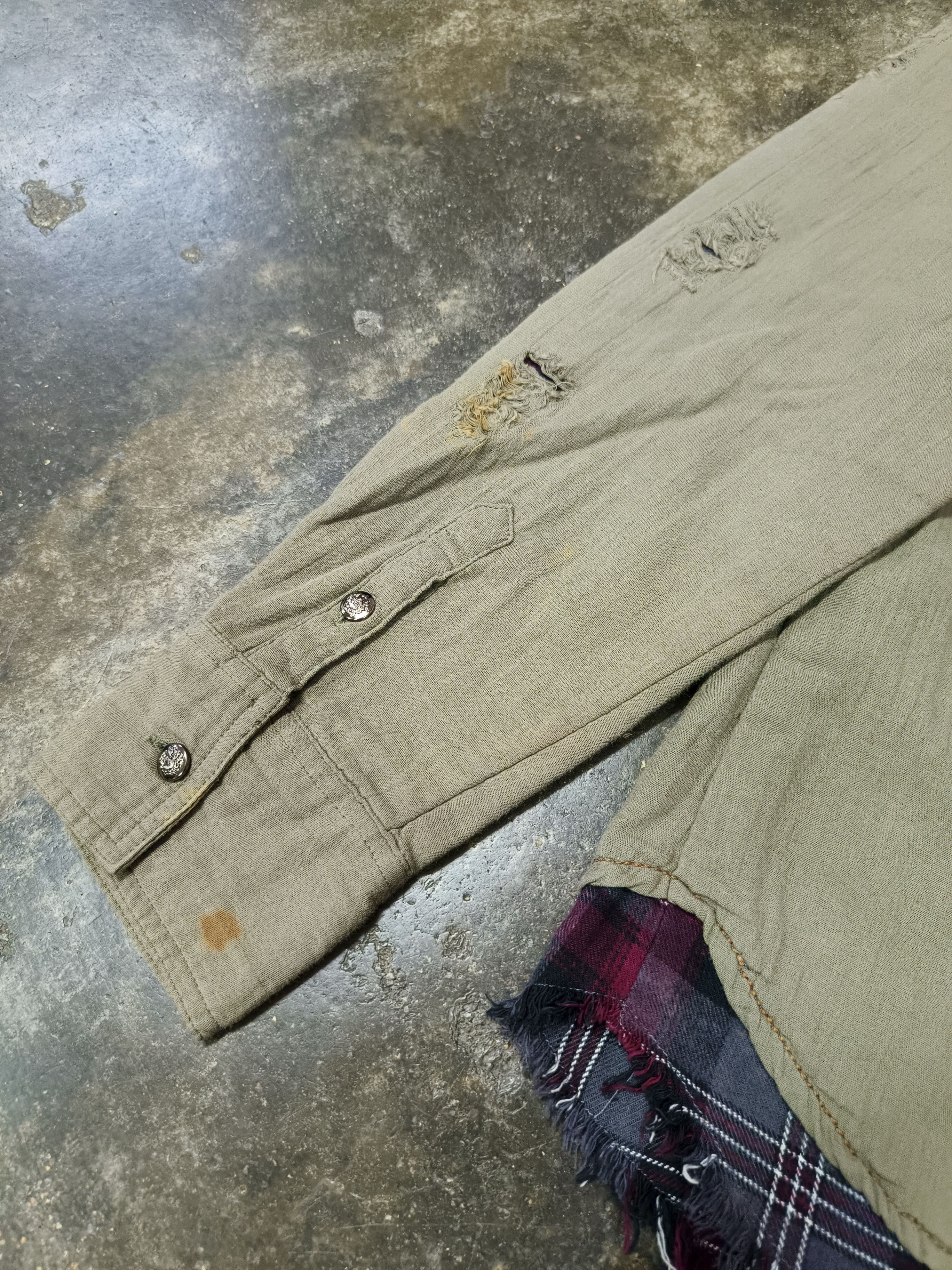 If Six Was Nine THREE STONES THROW DISTRESSED SHIRT BUTTON UP Size US L / EU 52-54 / 3 - 8 Thumbnail