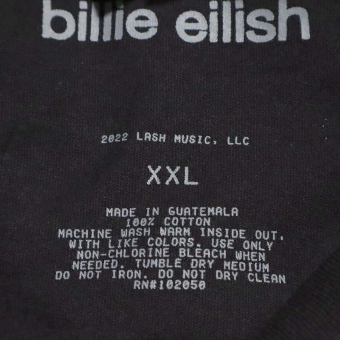 Vintage Billie Eilish Shirt Unisex 2XL Black Happier than Ever Solid T-Shirt Mens Ladies Boys Girls Size US XXL / EU 58 / 5 - 5 Thumbnail