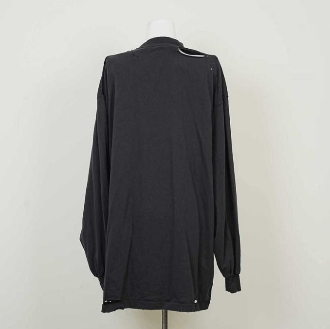 Balenciaga Balenciaga Oversized Long-Sleeve T-Shirt 1M Size US S / EU 44-46 / 1 - 2 Thumbnail