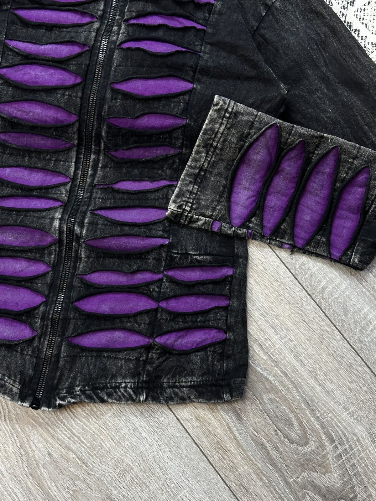 Fruit Of The Loom Boho Slashed Purple Goth Pointed Elf Hippie Goth Hoodie Size S / US 4 / IT 40 - 4 Thumbnail