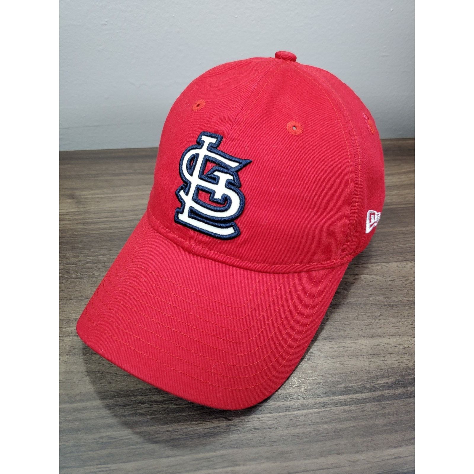 MLB × New Era St Louis Cardinals 9TWENTY Women's Hat MLB Cap Sparkle Logo Size ONE SIZE - 1 Thumbnail