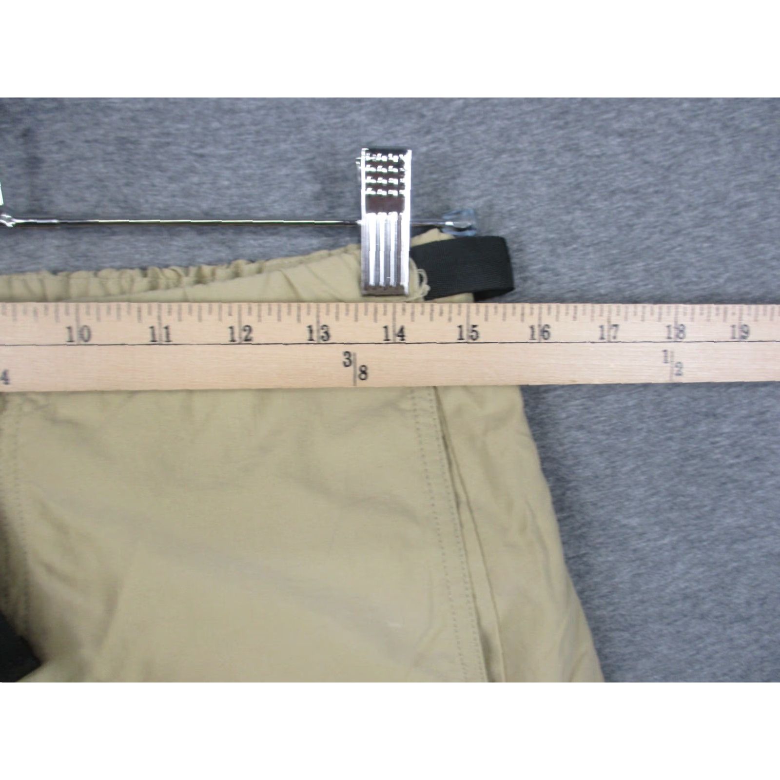 Patagonia Patagonia Belted Trail Shorts Medium Beige Nylon Cargo Outdoor Hiking Camping Mens Regular M Beige Logo Vintage: No Size US 31 - 3 Thumbnail