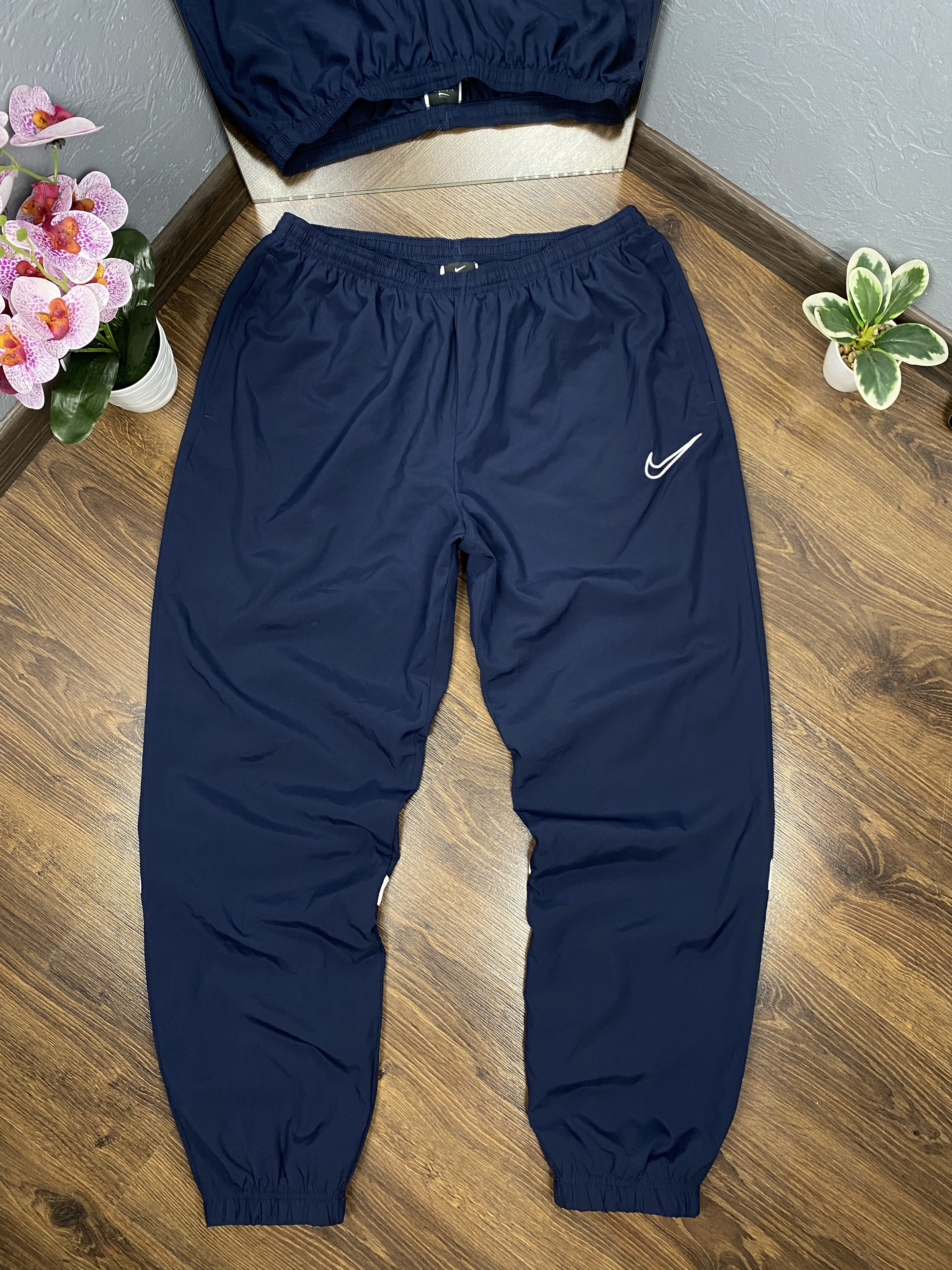 Nike Nike Mens Nylon Parachute Track Pants Size US 36 / EU 52 - 1 Thumbnail