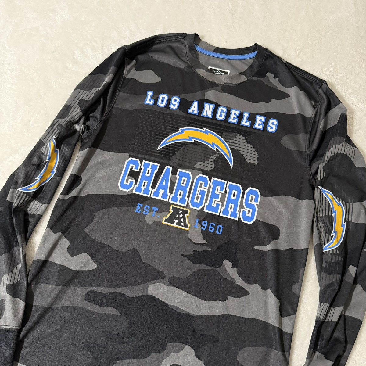 NFL Los Angeles Chargers Camouflage Long Sleeve Jersey Shirt Size US S / EU 44-46 / 1 - 3 Thumbnail