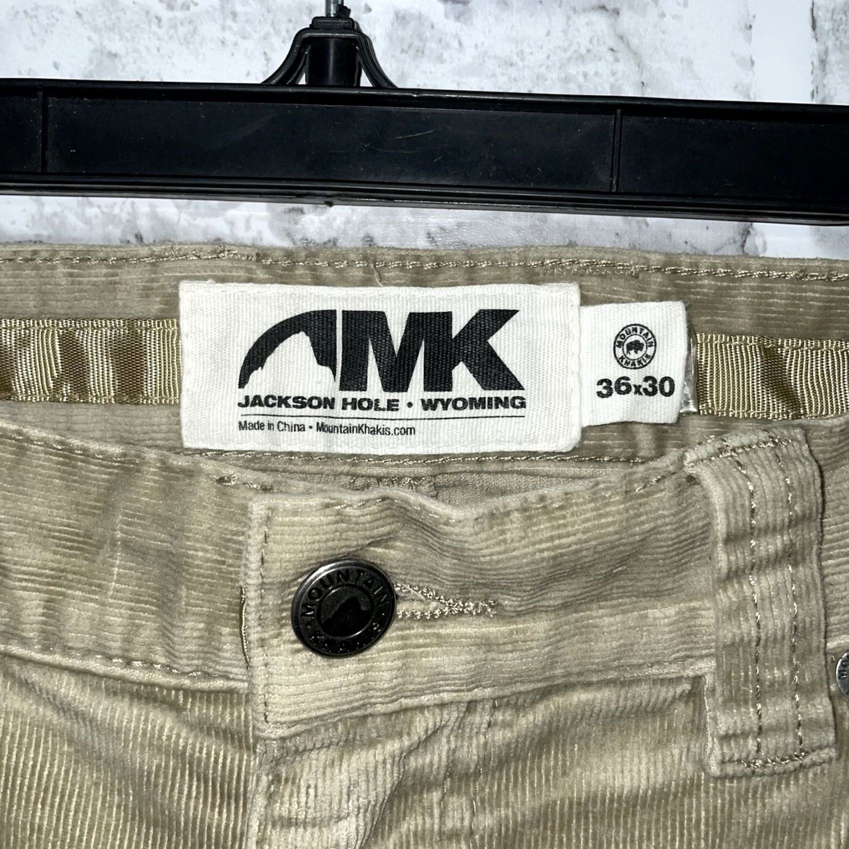 Mountain Khakis Mountain Khakis Corduroy Pants Mens 36x30 Tan Brown Khakis Corduroy Pants Mens 36x30 Size US 36 / EU 52 - 4 Thumbnail