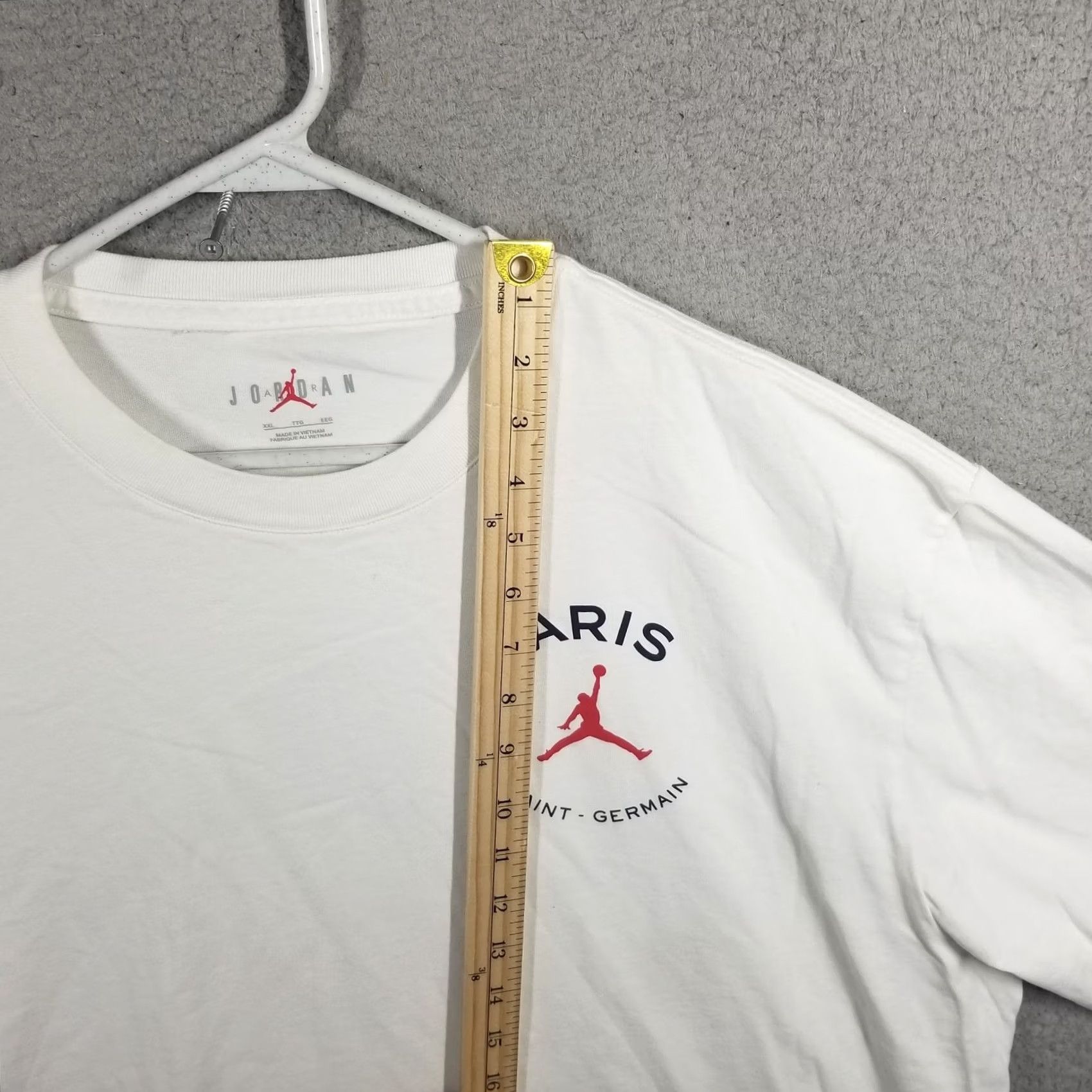 Nike Nike Air Jordan PSG White Tee Shirt Men 2XL White Logo Paris Nike Air Jordan PSG Shirt Men 2XL Size US XXL / EU 58 / 5 - 4 Thumbnail