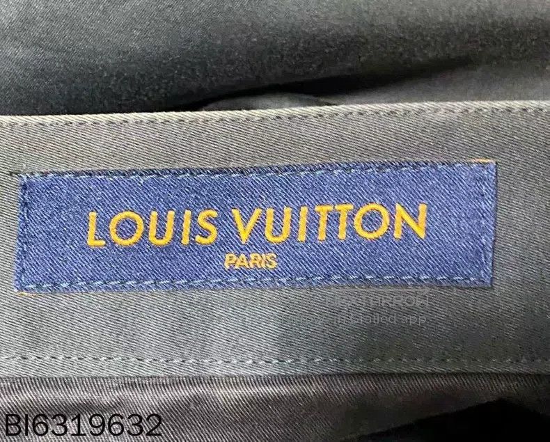 Louis Vuitton Louis Vuitton Metal zip logo overalls pants Size US 38 / EU 54 - 5 Thumbnail