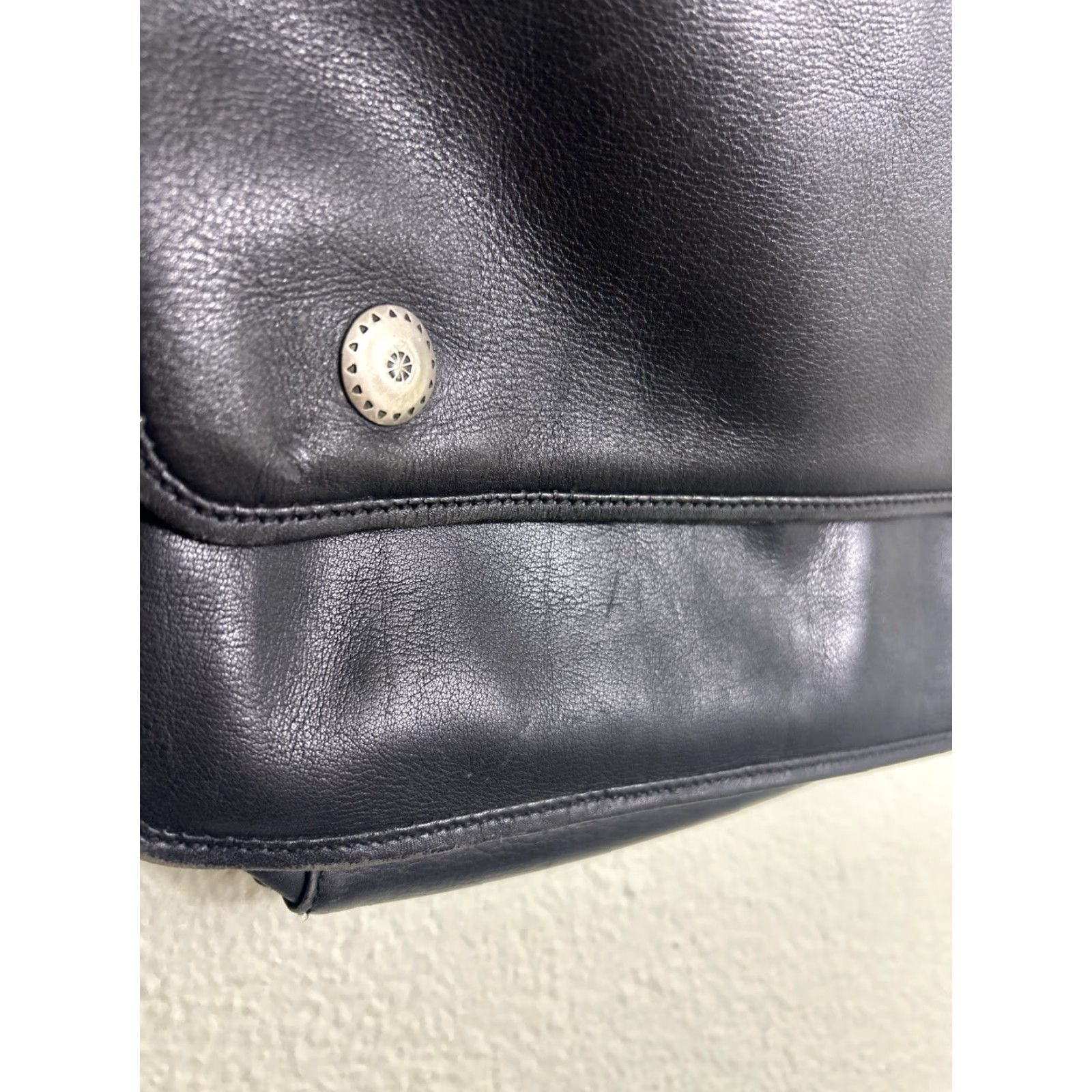 Express VINTAGE Harry And David Northwest Express Leather Messenger Bag Womens Size ONE SIZE - 5 Thumbnail