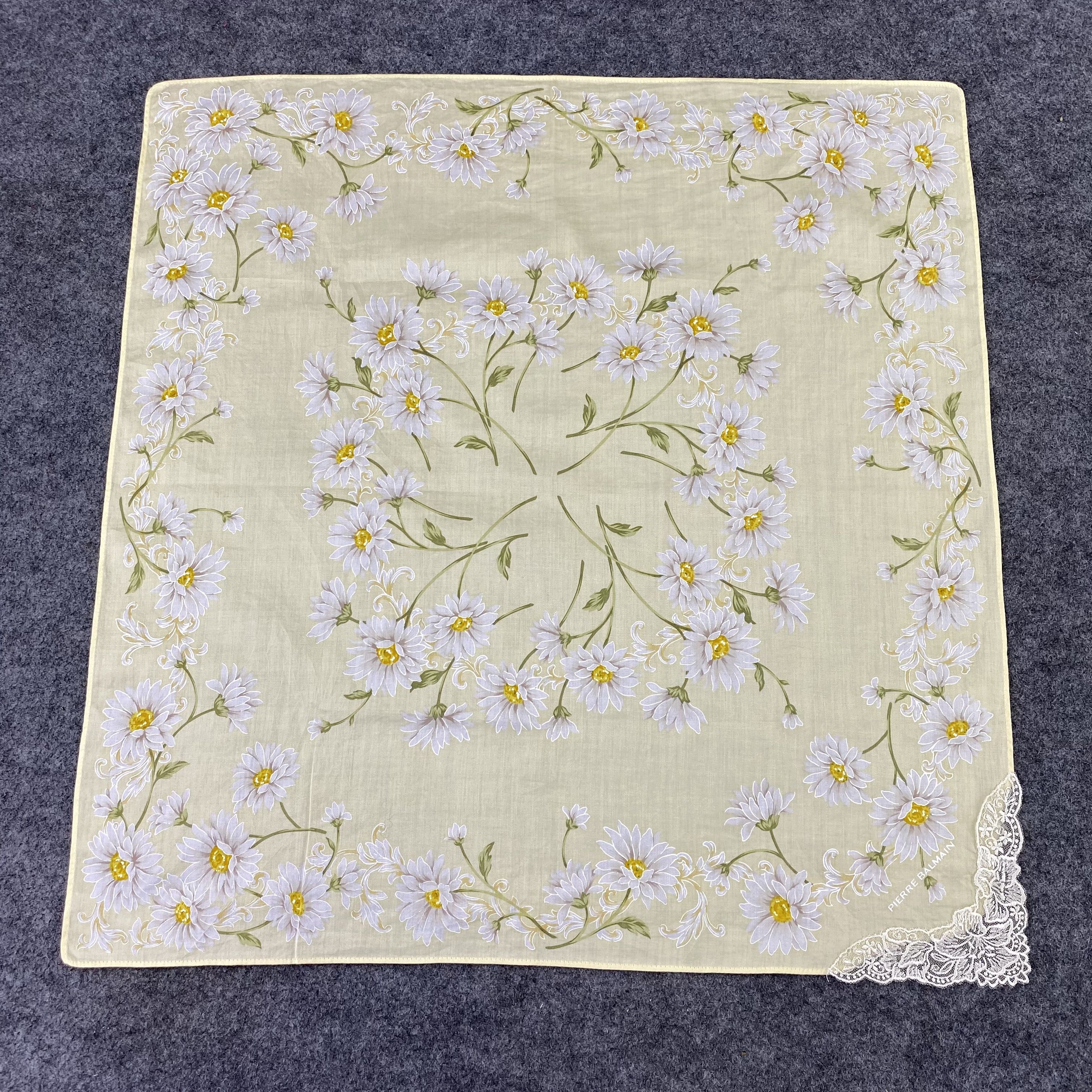 Pierre Balmain Pierre Balmain Handkerchief / Bandana / Neckerchief-B471 Size ONE SIZE - 3 Thumbnail