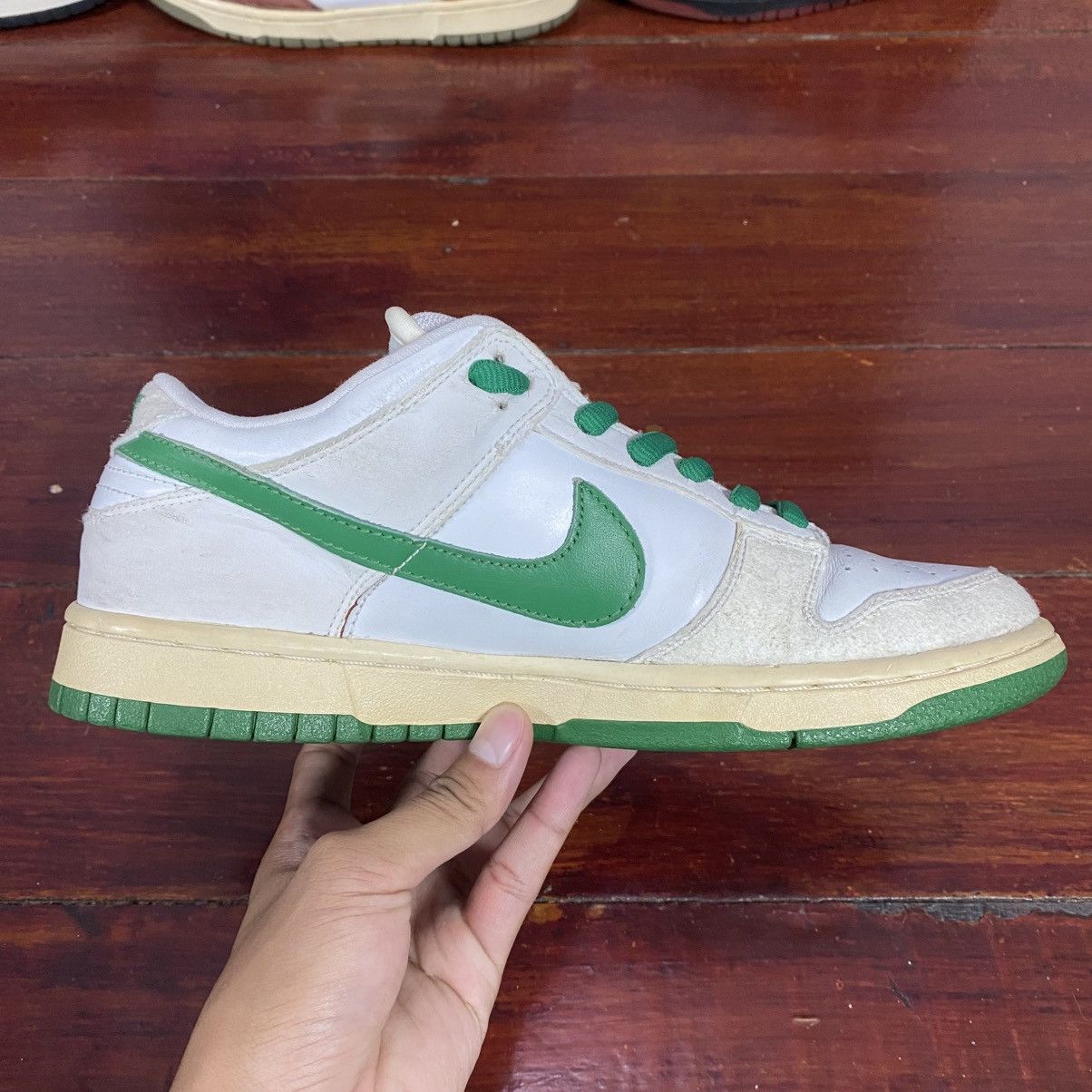 Nike SB Dunk Low White Classic Green 2004 Size US 8 / EU 41 - 6 Thumbnail