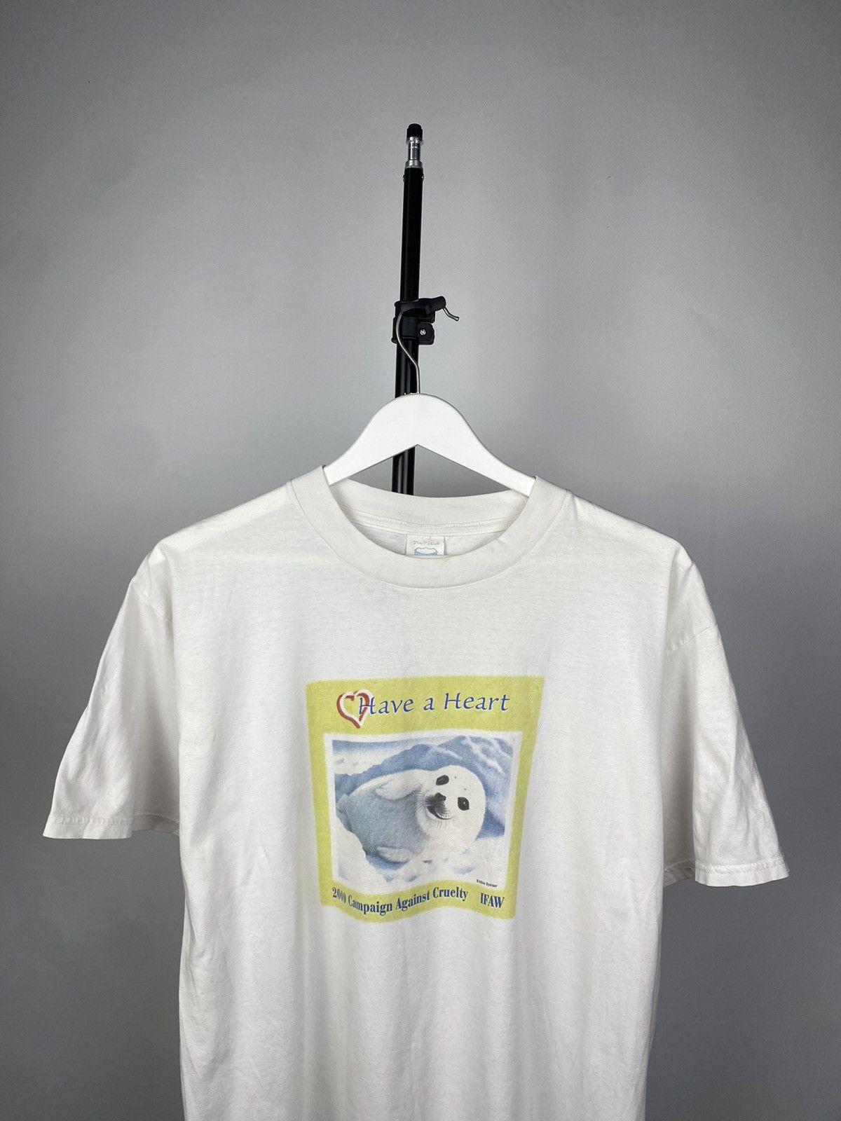 Habitat × Native × Vintage Vintage 2000 IFAW Have a Heart Mike Speiser t-shirt Size US L / EU 52-54 / 3 - 2 Thumbnail