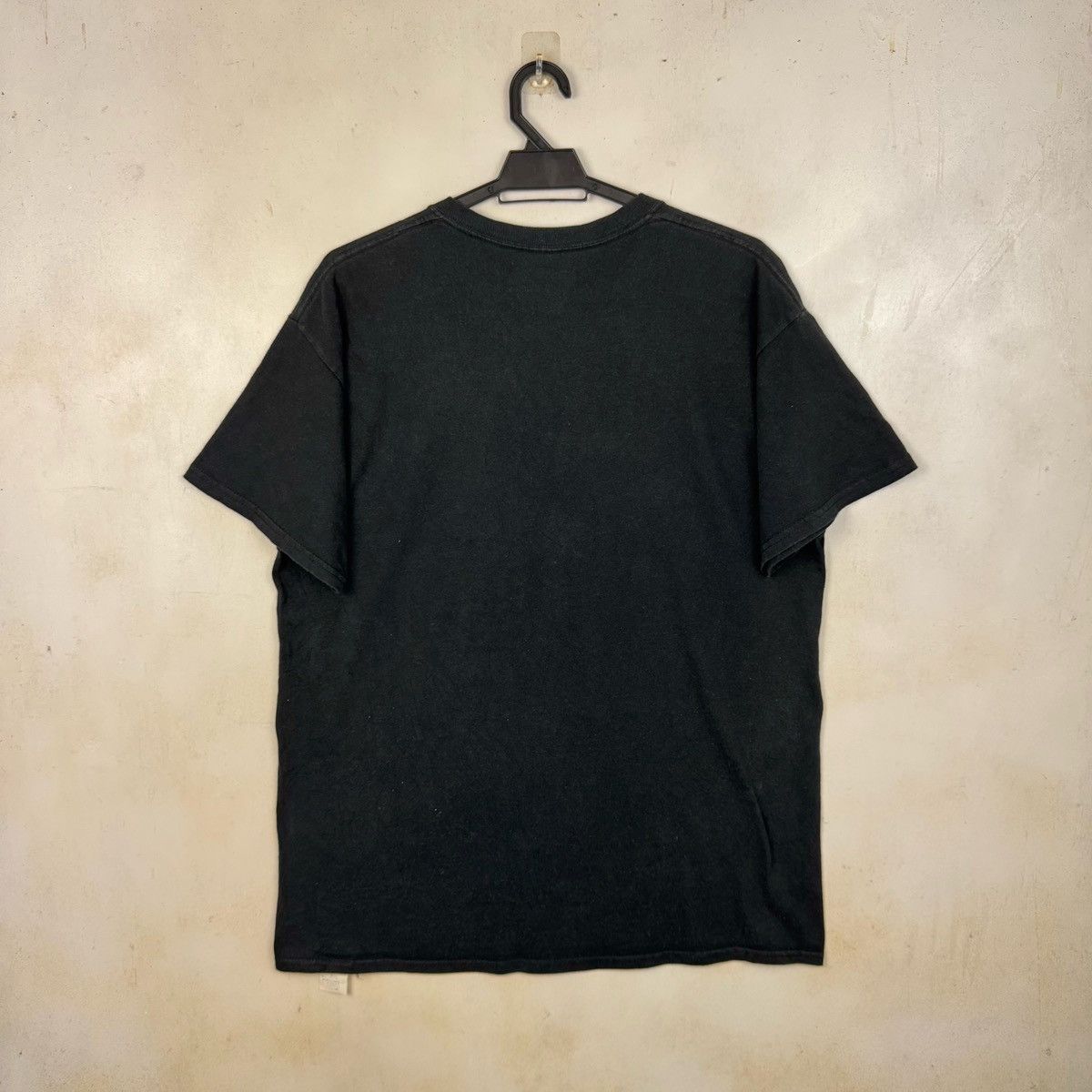 Japanese Brand Lone Wolfs Tshirt Size US L / EU 52-54 / 3 - 5 Thumbnail