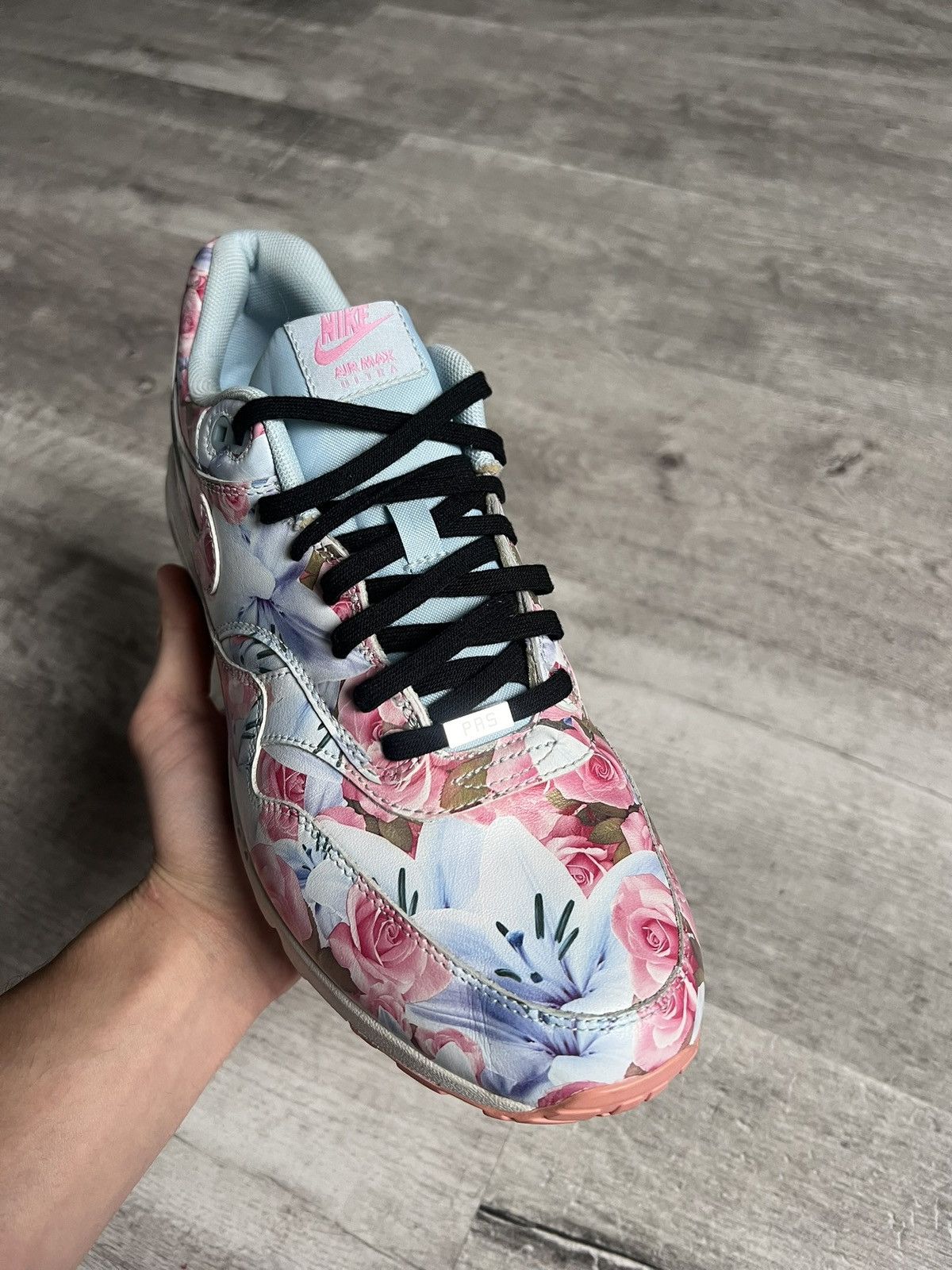 Nike Nike Air Max 1 Paris City Collection Size US 10.5 / EU 43-44 - 3 Thumbnail