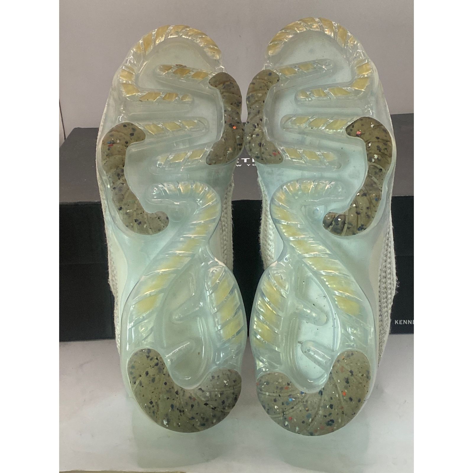 Nike Women's Nike Air VaporMax 2021 Flyknit DJ9975-001 US 10 Size US 10 / IT 40 - 6 Thumbnail