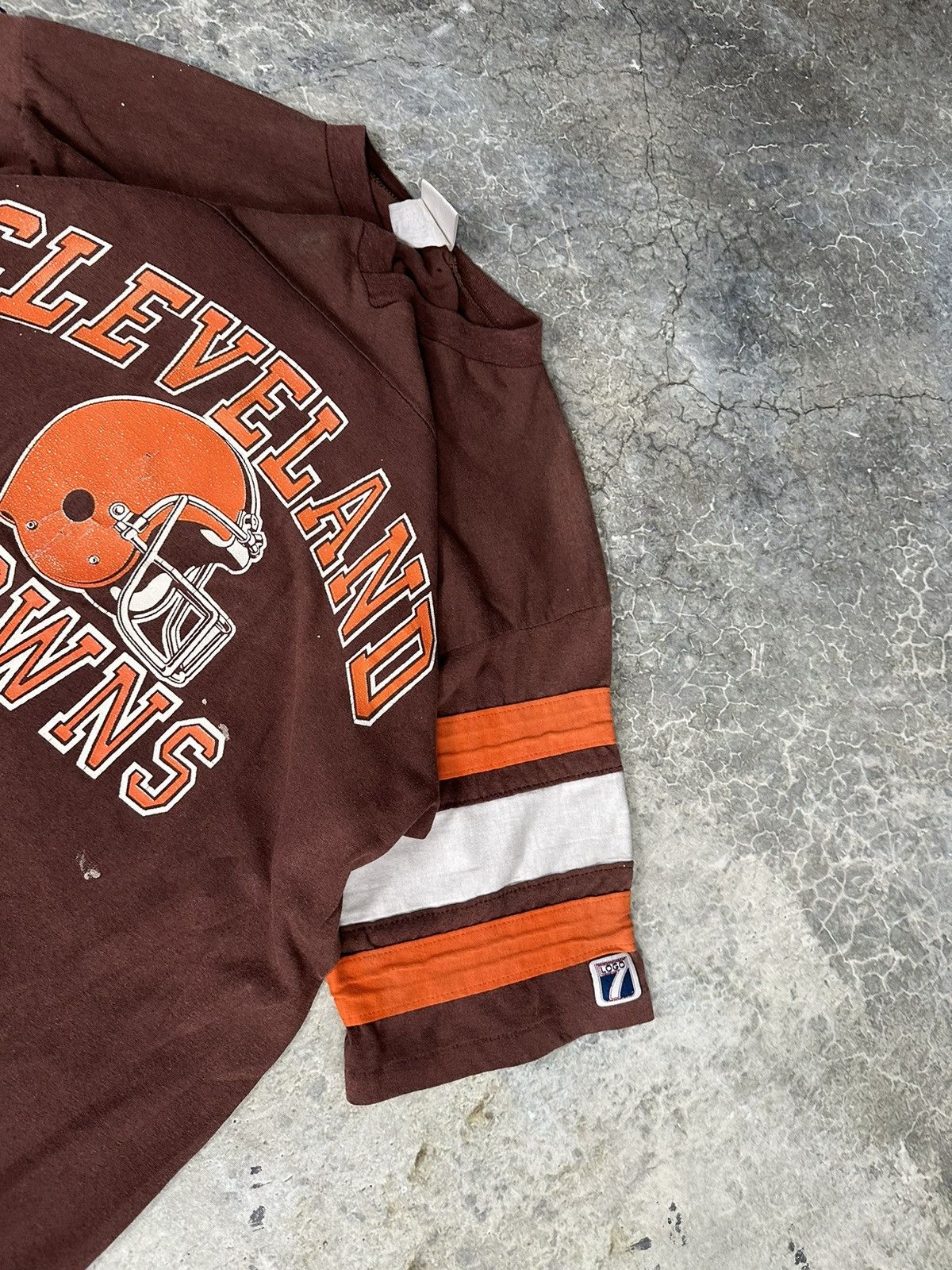 NFL × Vintage Vintage Sun Faded Cleveland Browns Jersey Tee Size US L / EU 52-54 / 3 - 4 Thumbnail