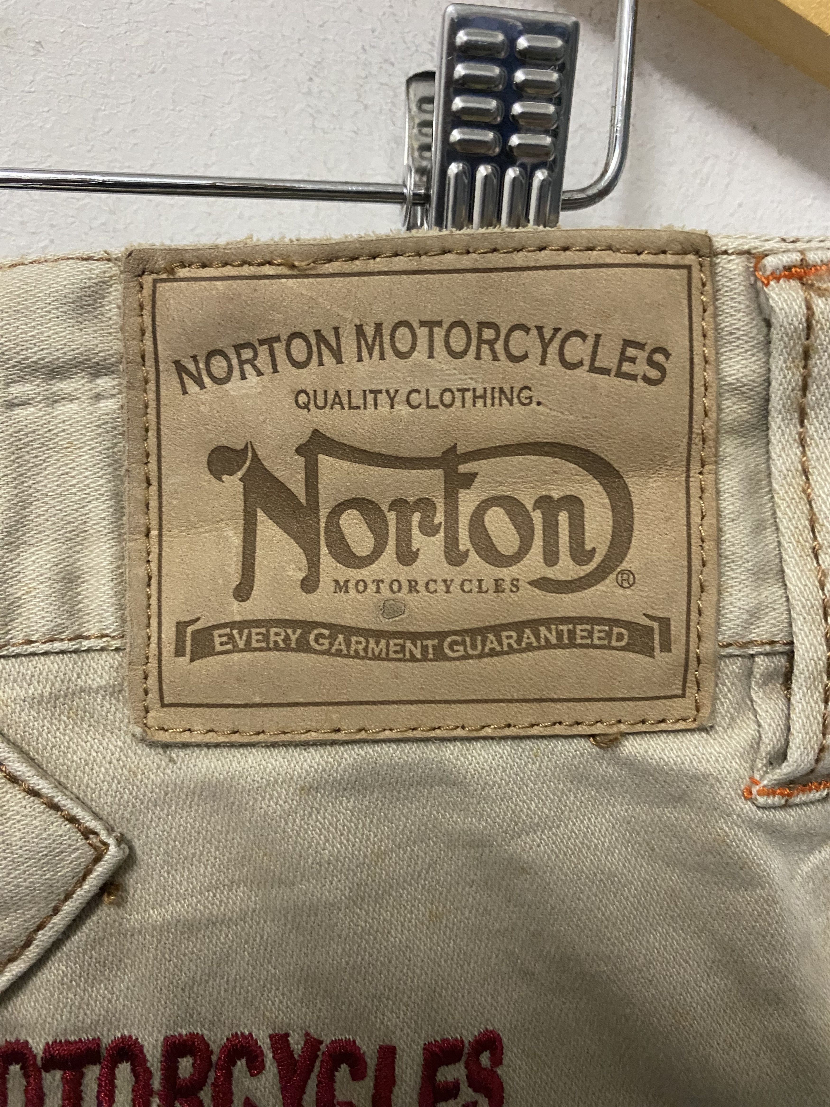 Norton Norton King Of Motorcycles New Old Stock Short Pants Size US 33 - 9 Thumbnail