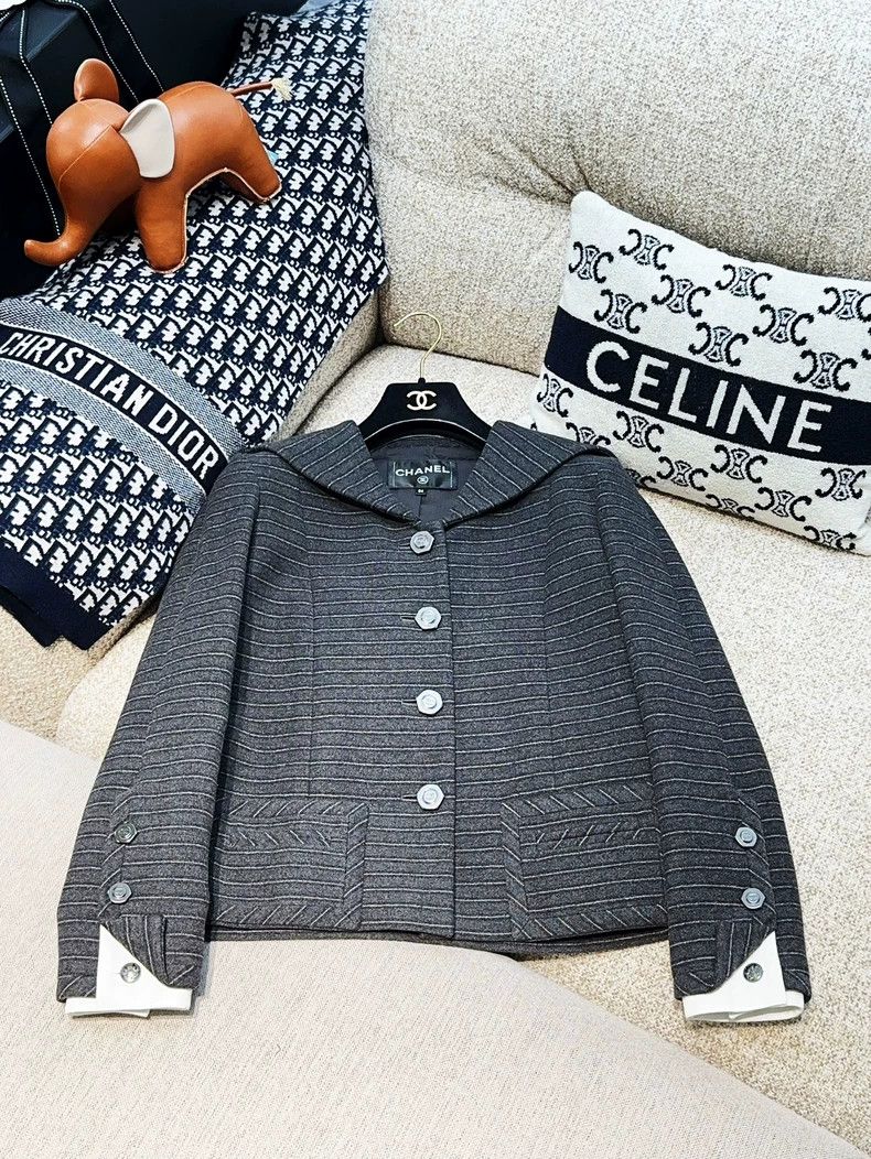 Chanel Chanel Hamburger series show style dark gray navy collar w Size XXS / US 00 / IT 34 - 1 Thumbnail