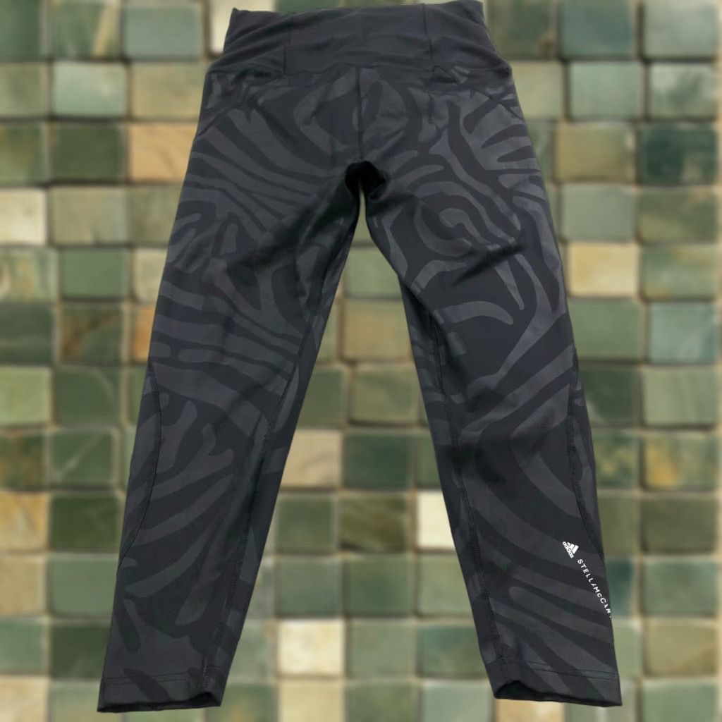 Adidas Adidas Stella McCartney Maternity XL Leggings Womens Yoga Printed Black 33W 26L Inseam 26in High Rise Athleisure Activewear Size 40" / US 18 - 1 Thumbnail