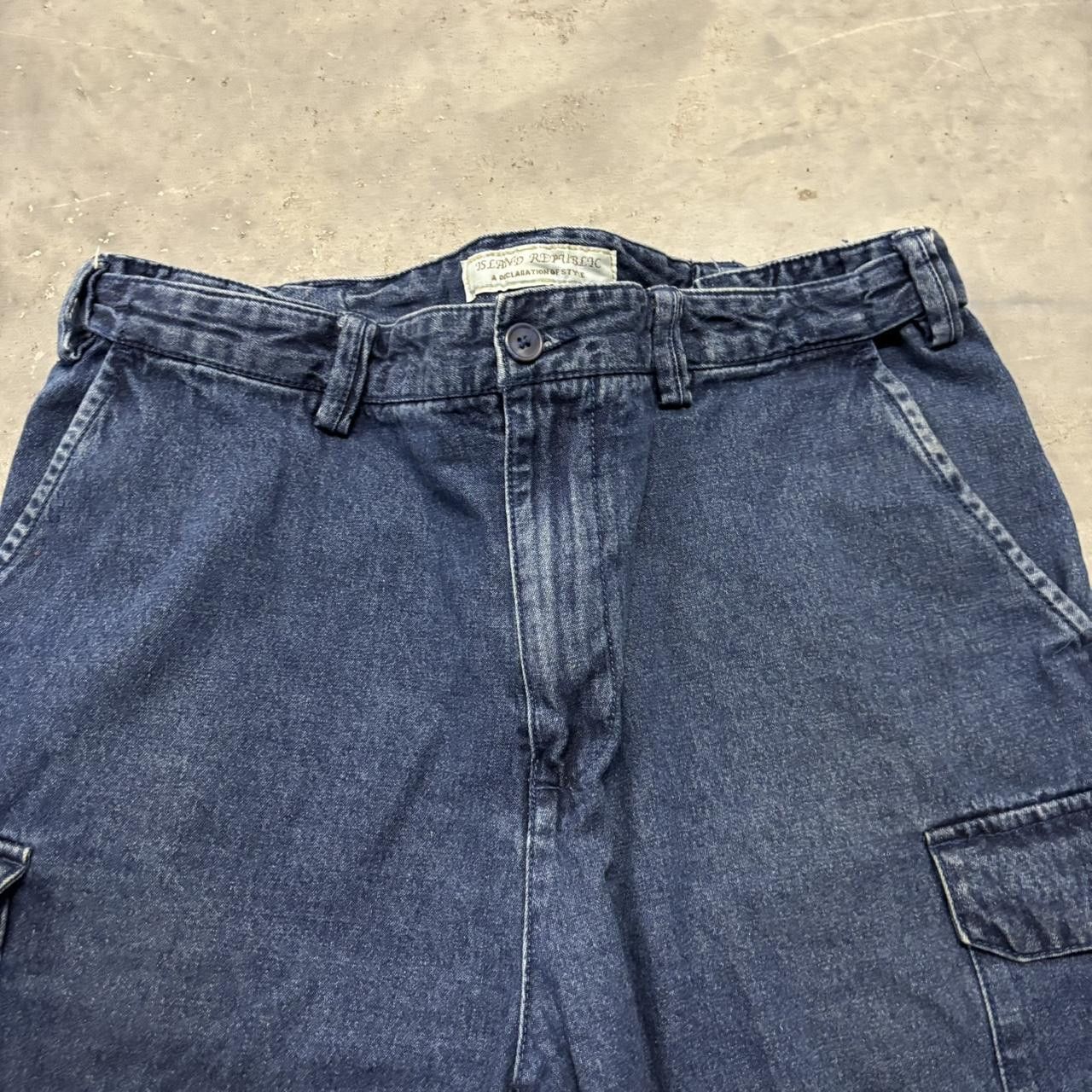 Japanese Brand × Vintage Crazy Vintage Y2K/2000s Baggy Blue Denim Cargo Jean Shorts Jorts! Size US 34 / EU 50 - 2 Thumbnail