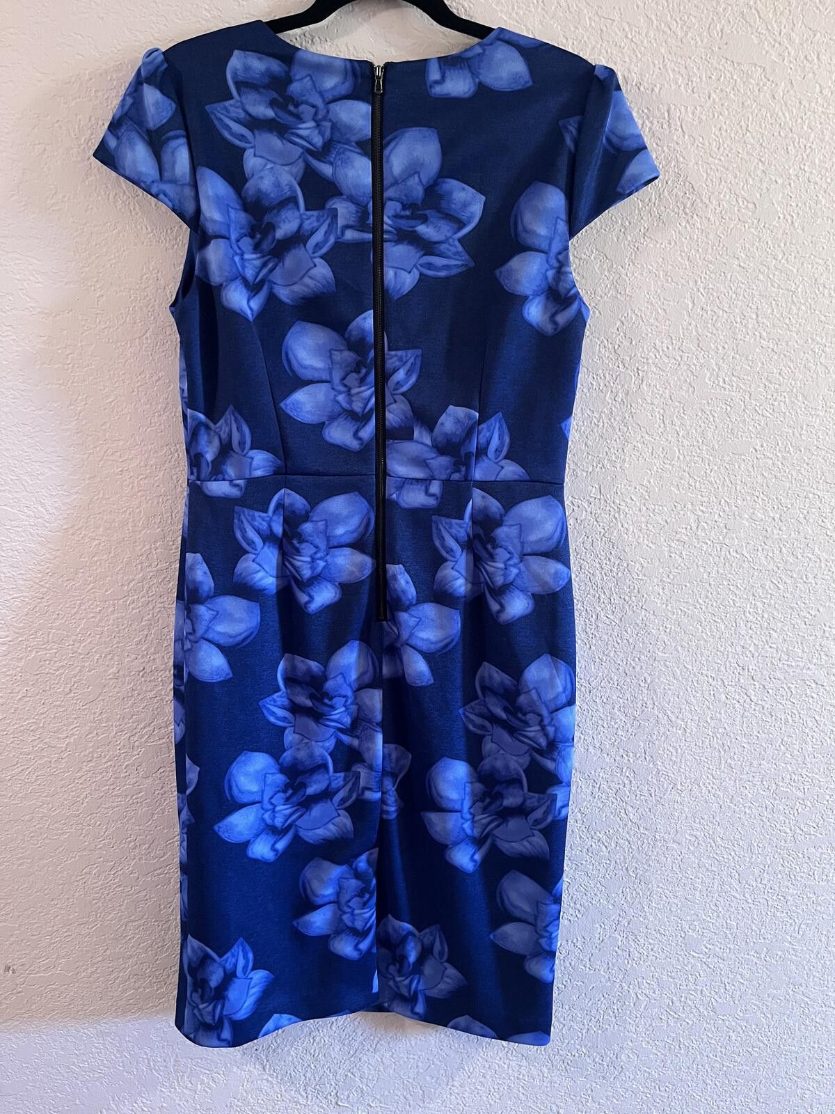 Other Betsey Johnson Blue Floral Sheath Dress Size M / US 6-8 / IT 42-44 - 2 Thumbnail