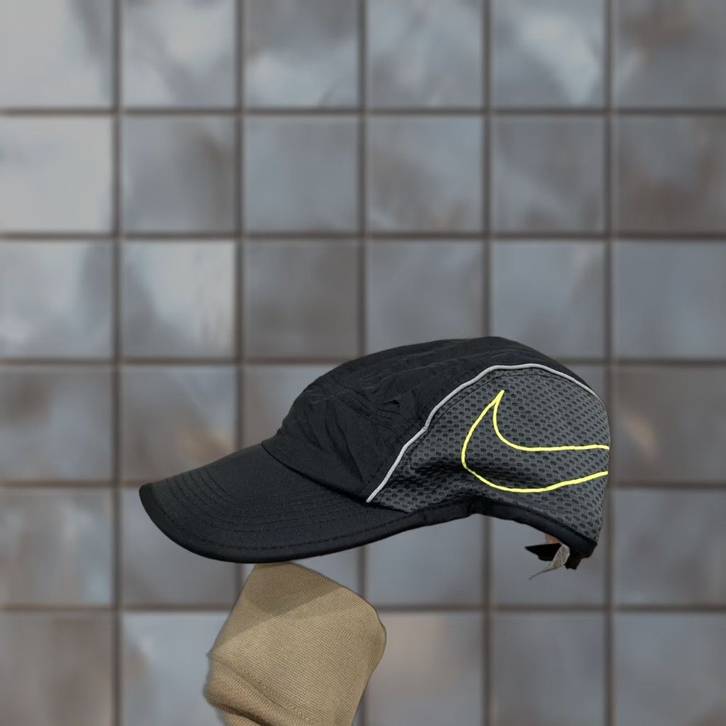 Nike Nike 5 Panel Hat Cap Lightweight Adjustable Black Neon Aerobill AW84 Men One Size Size ONE SIZE - 1 Thumbnail