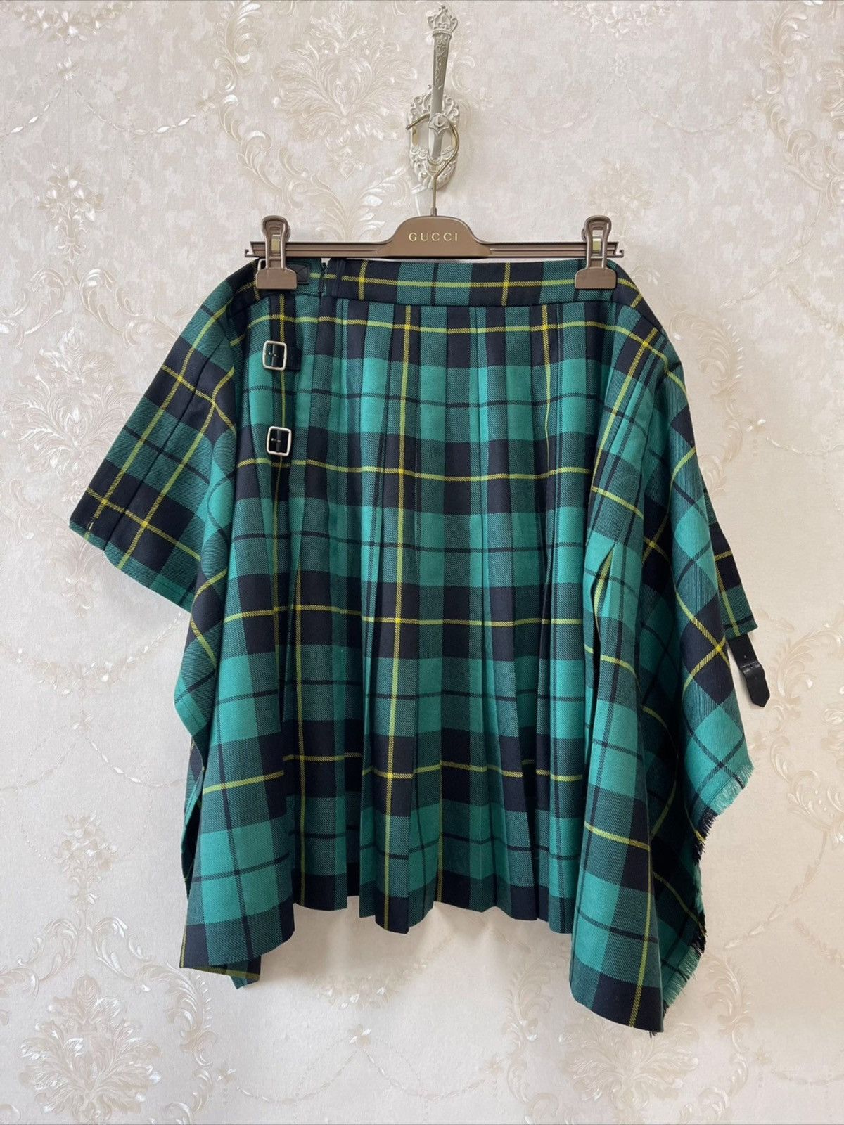 Gucci GUCCI Plaid Print Knee-Length Skirt Size 28" / US 6 / IT 42 - 1 Thumbnail