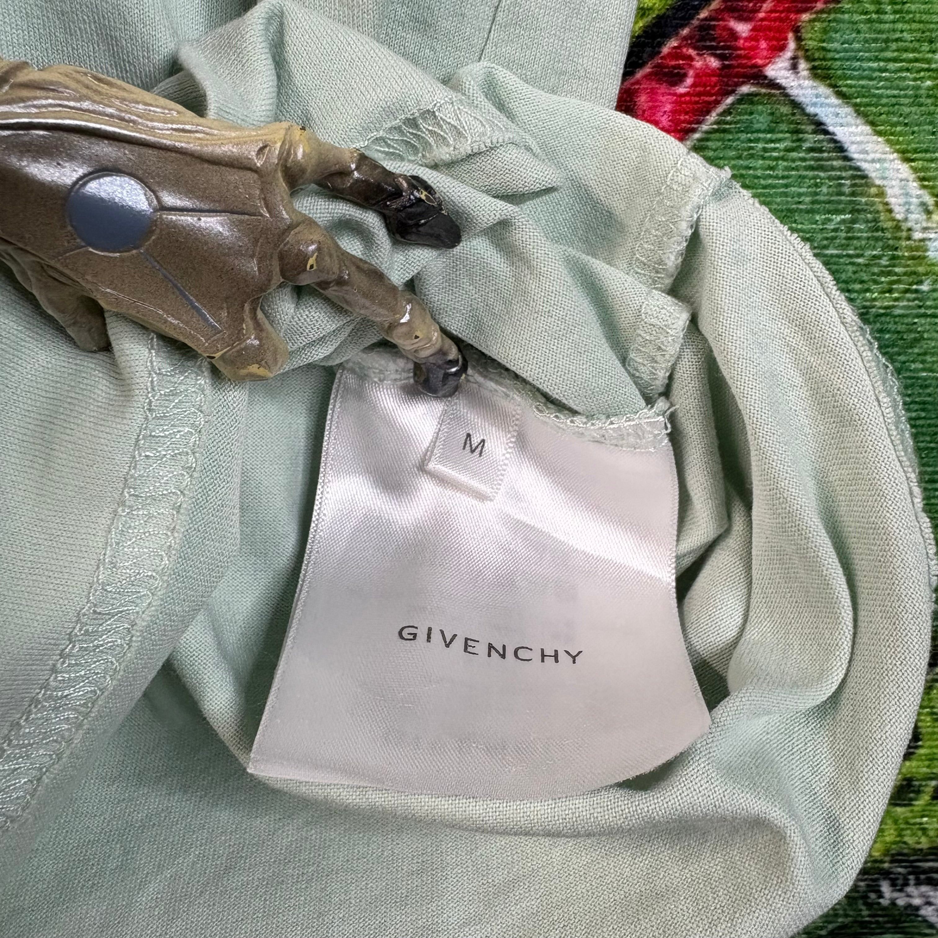 Givenchy Givenchy Logo-Print Tee Size Medium Size US M / EU 48-50 / 2 - 3 Thumbnail