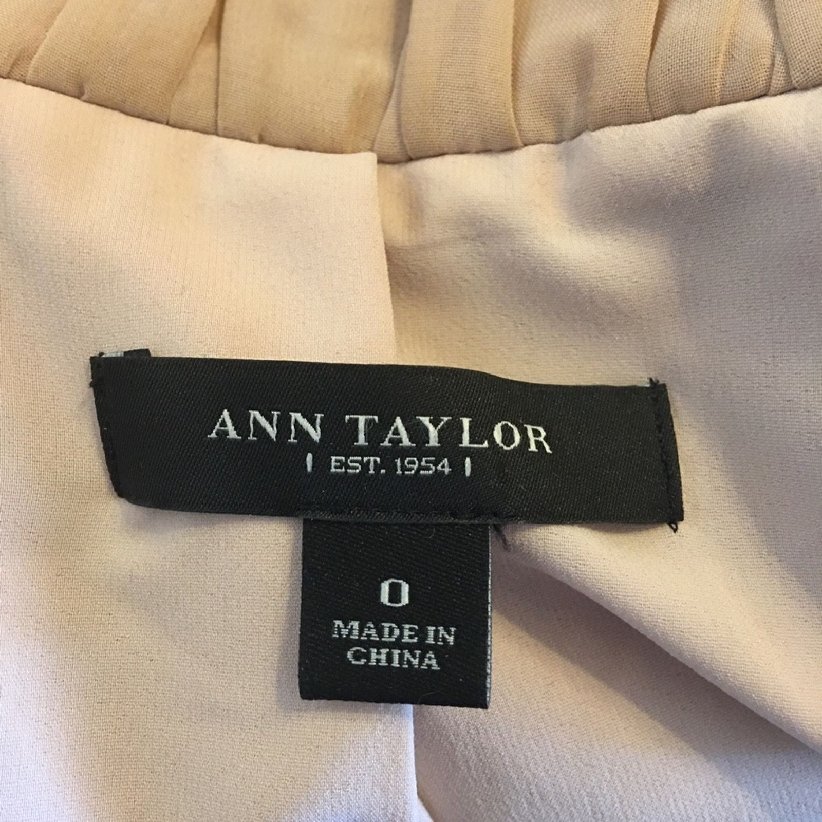 Ann Taylor Ann Taylor tan sequined army style jacket Size XS / US 0-2 / IT 36-38 - 10 Thumbnail