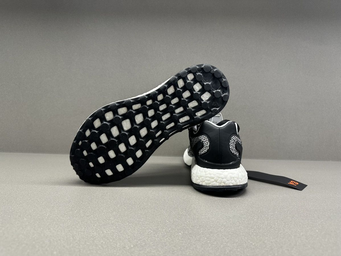 Adidas × Y-3 Adidas Y-3 Pureboost White Black Size US 8 / EU 41 - 8 Thumbnail
