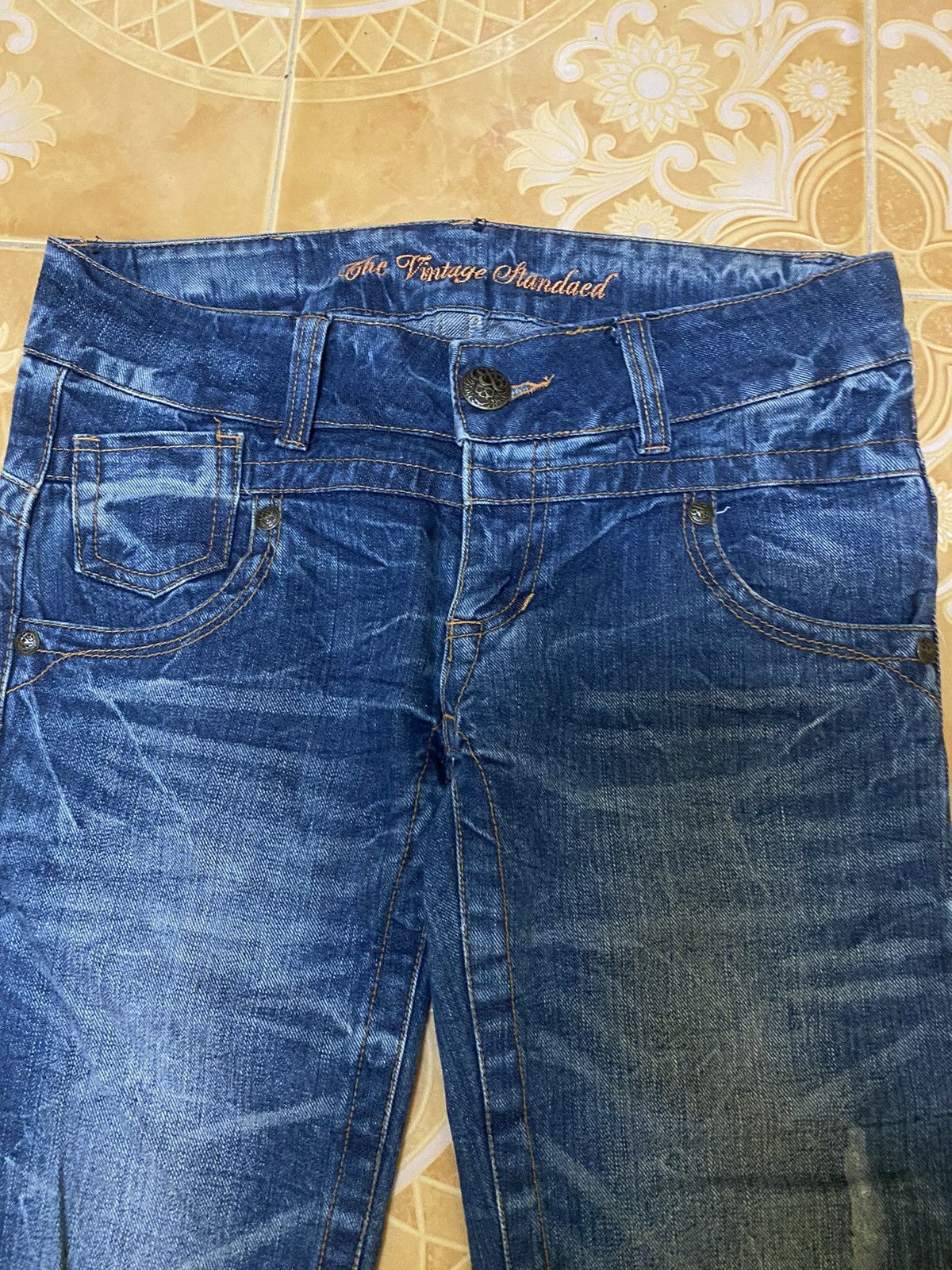 The Vintage Standaed Denim Jeans