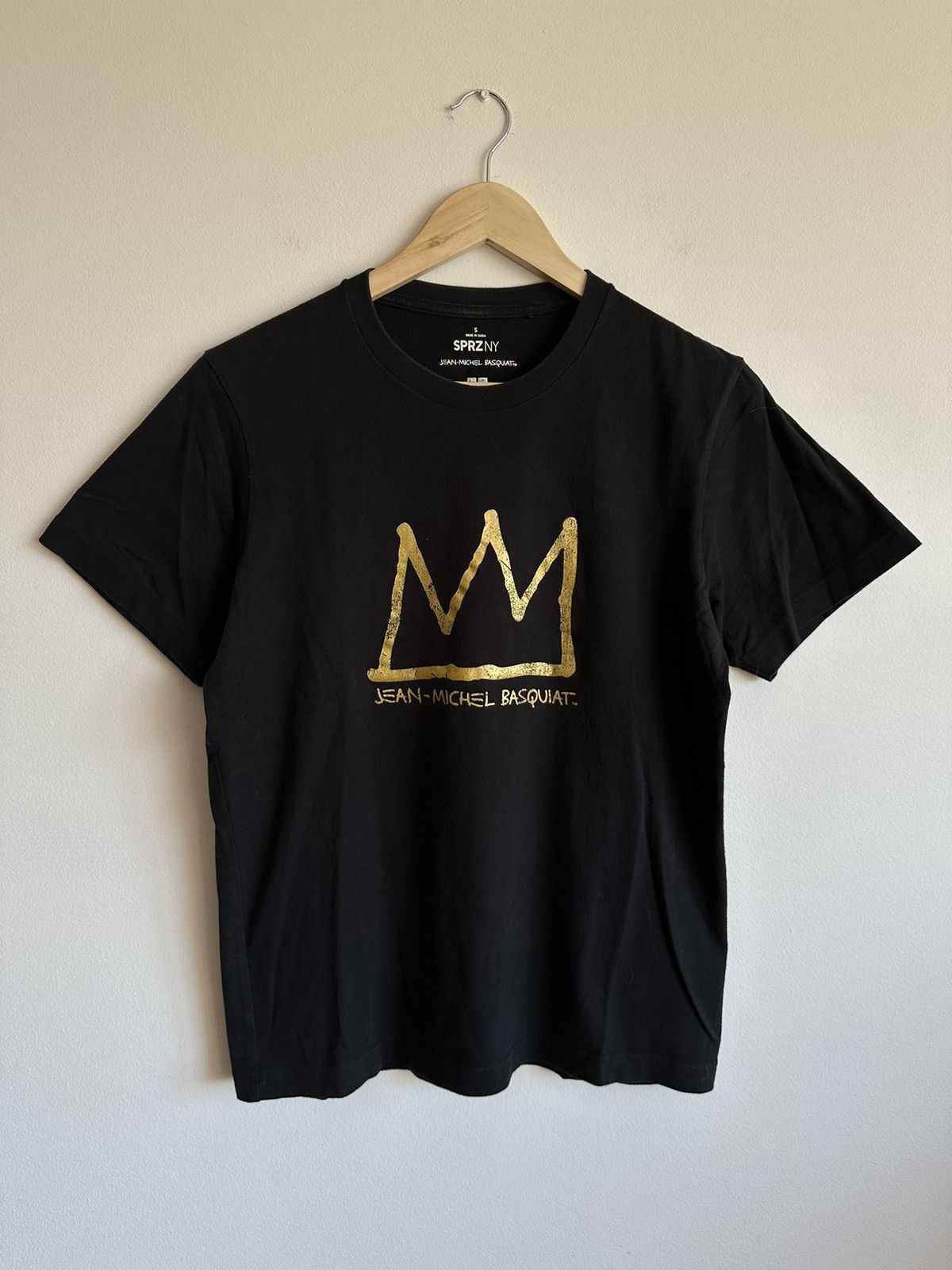 Jean-Michel Basquiat X Uniqlo Tee Rare streetwear crown