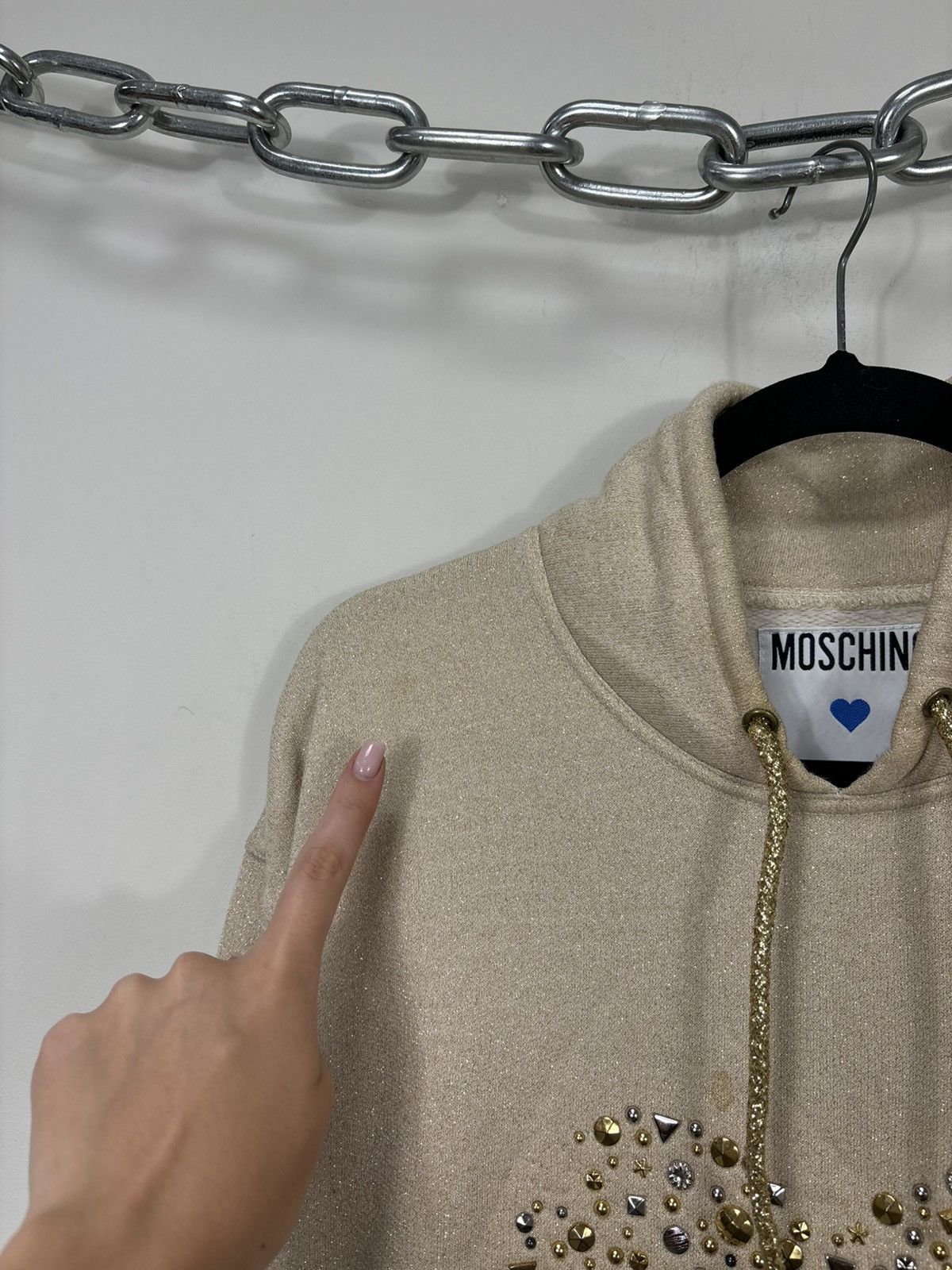 Moschino Vintage Moschino Women’s Heart Rhinestones Logo Hoodie Size M / US 6-8 / IT 42-44 - 5 Thumbnail