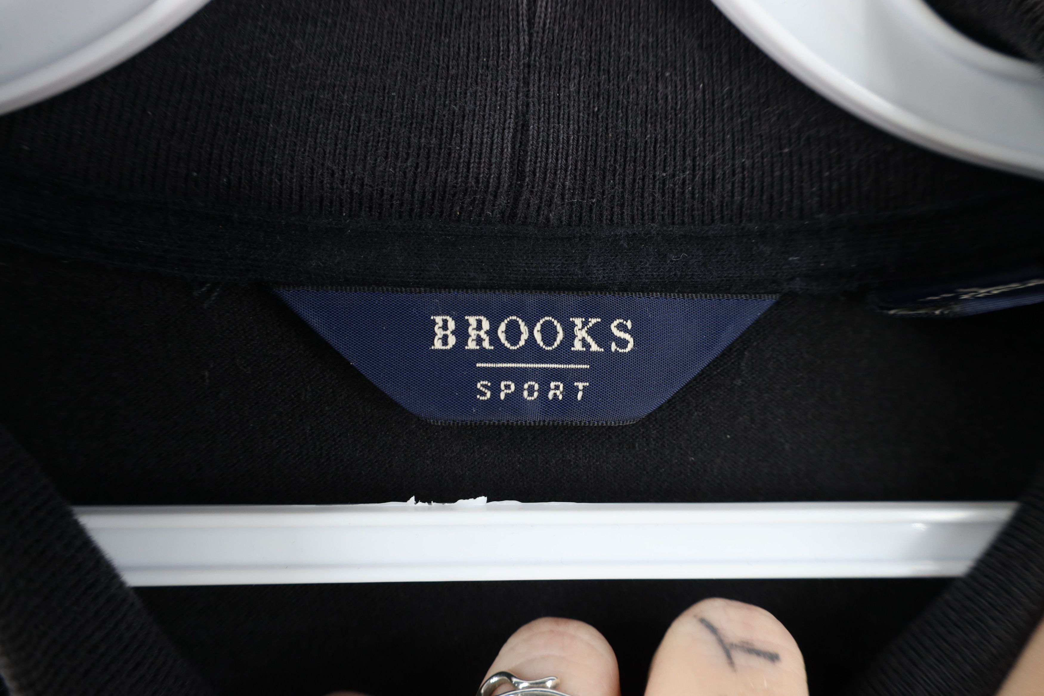 Brooks Brothers Vintage Brooks Brothers Soft Cloth Mock Neck T-Shirt Black Size US L / EU 52-54 / 3 - 8 Thumbnail