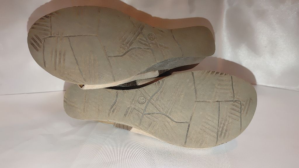 The Unbranded Brand Miz Mooz Satine Leather Lace Up Sandals Size 39 Size US 8.5 / IT 38.5 - 13 Thumbnail