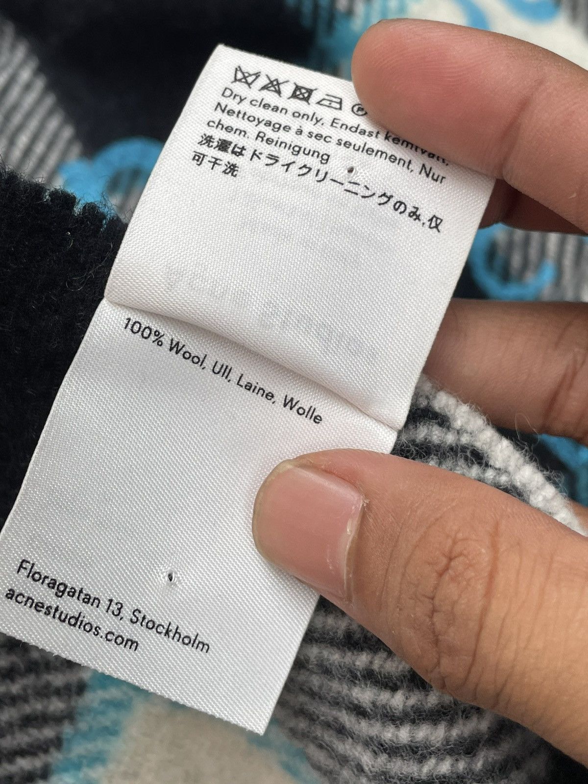 Acne Studios Logo Print Checked Wool Scarf Size ONE SIZE - 5 Thumbnail
