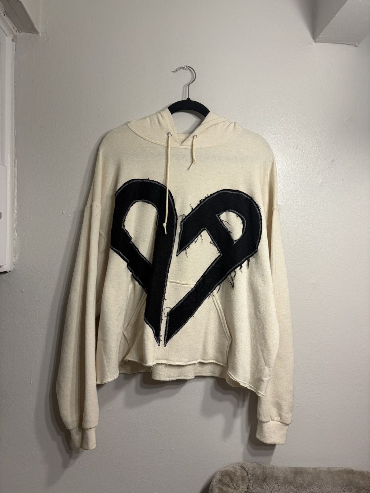 Other DAIN AYLOR 1/1 Cream Cropped Hoodie with DA Heart Logo Size US M / EU 48-50 / 2 - 1 Thumbnail